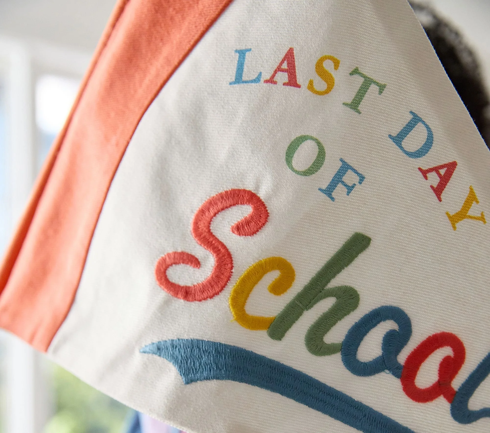 first-and-last-day-of-school-flag-set-xl.jpg