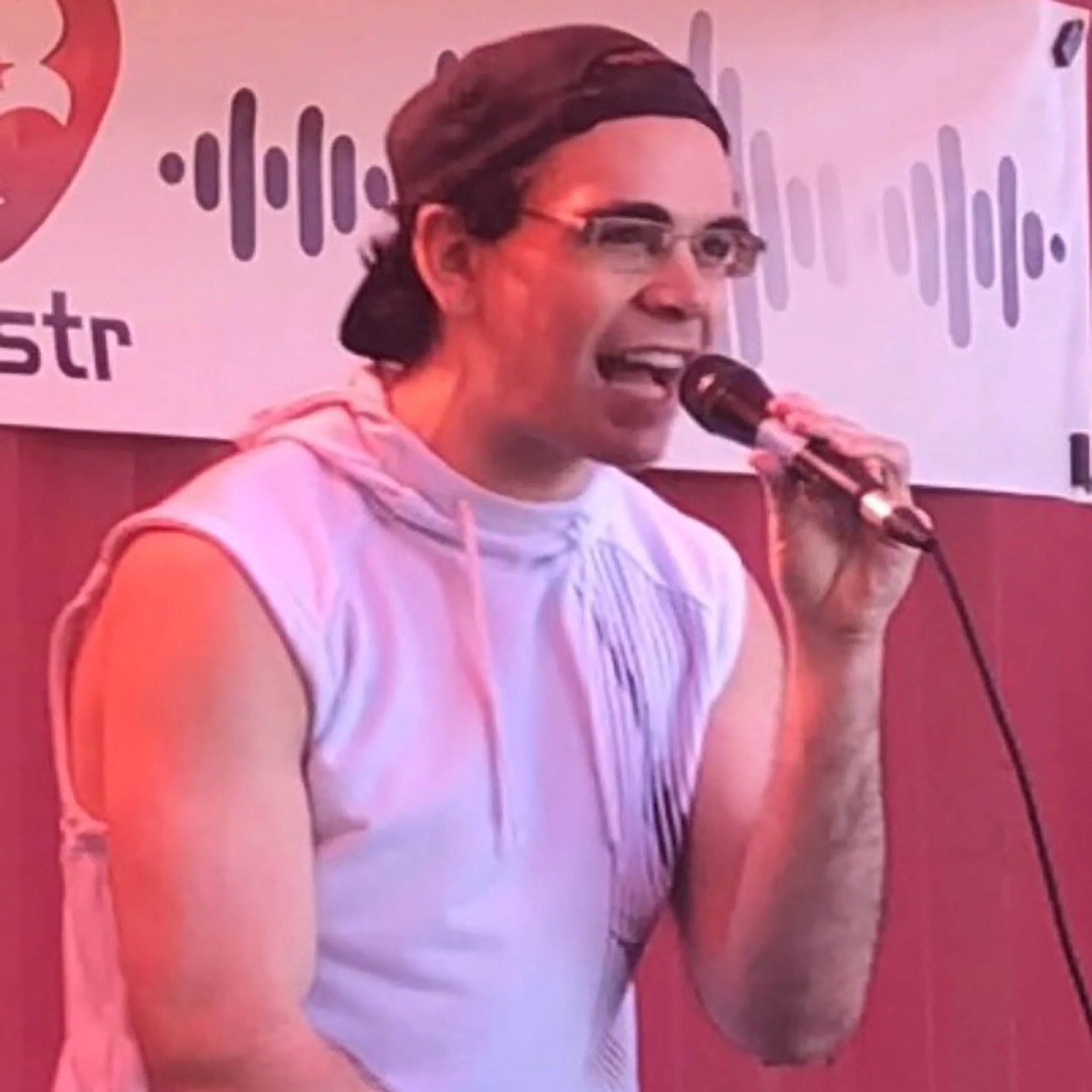 Live Performance by Ian Linton 