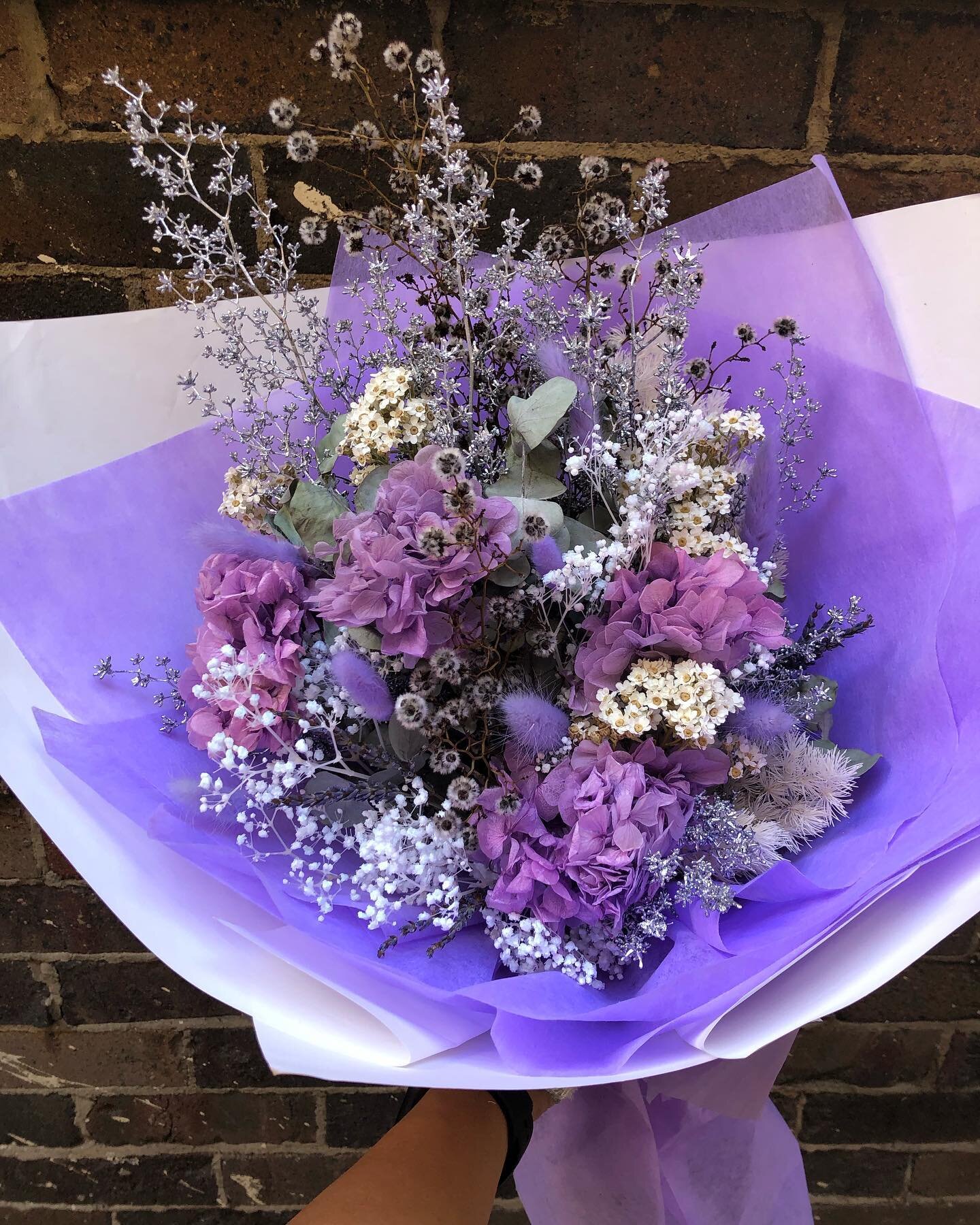 🔮🔮🔮
-
-
-
-
-
- #flowersoftheday #flowerphotography #flowersofinstagram #flowersofig #sydneyflorist #sydneyflowers #preservedflowers