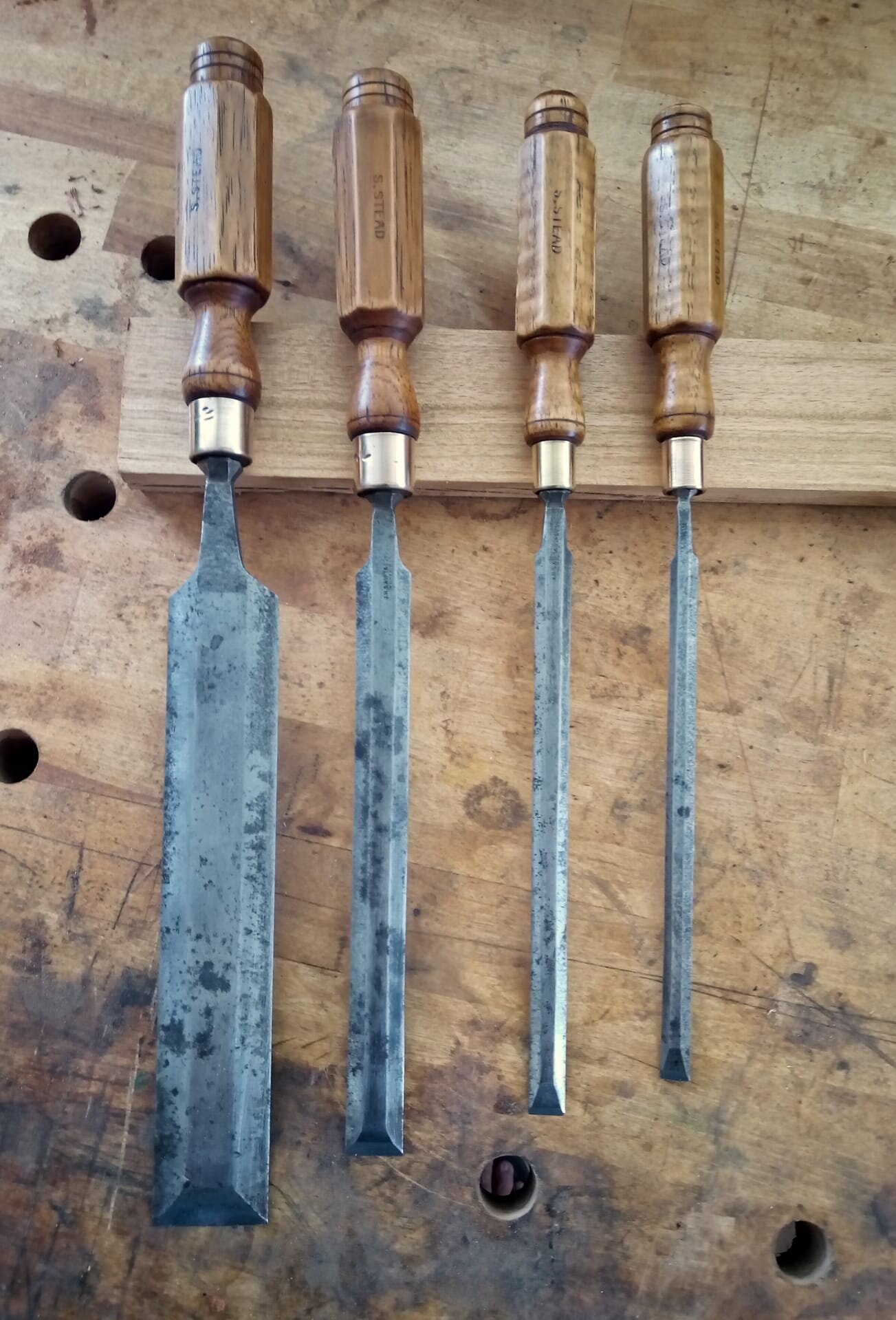 A stunning set of sheffield steel pairing chisels
SOLD