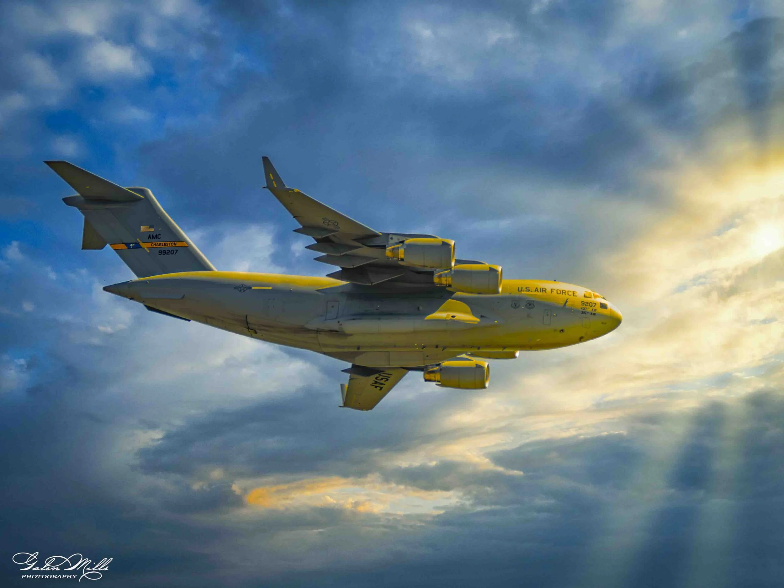 Boeing C-17 Globemaster.jpg