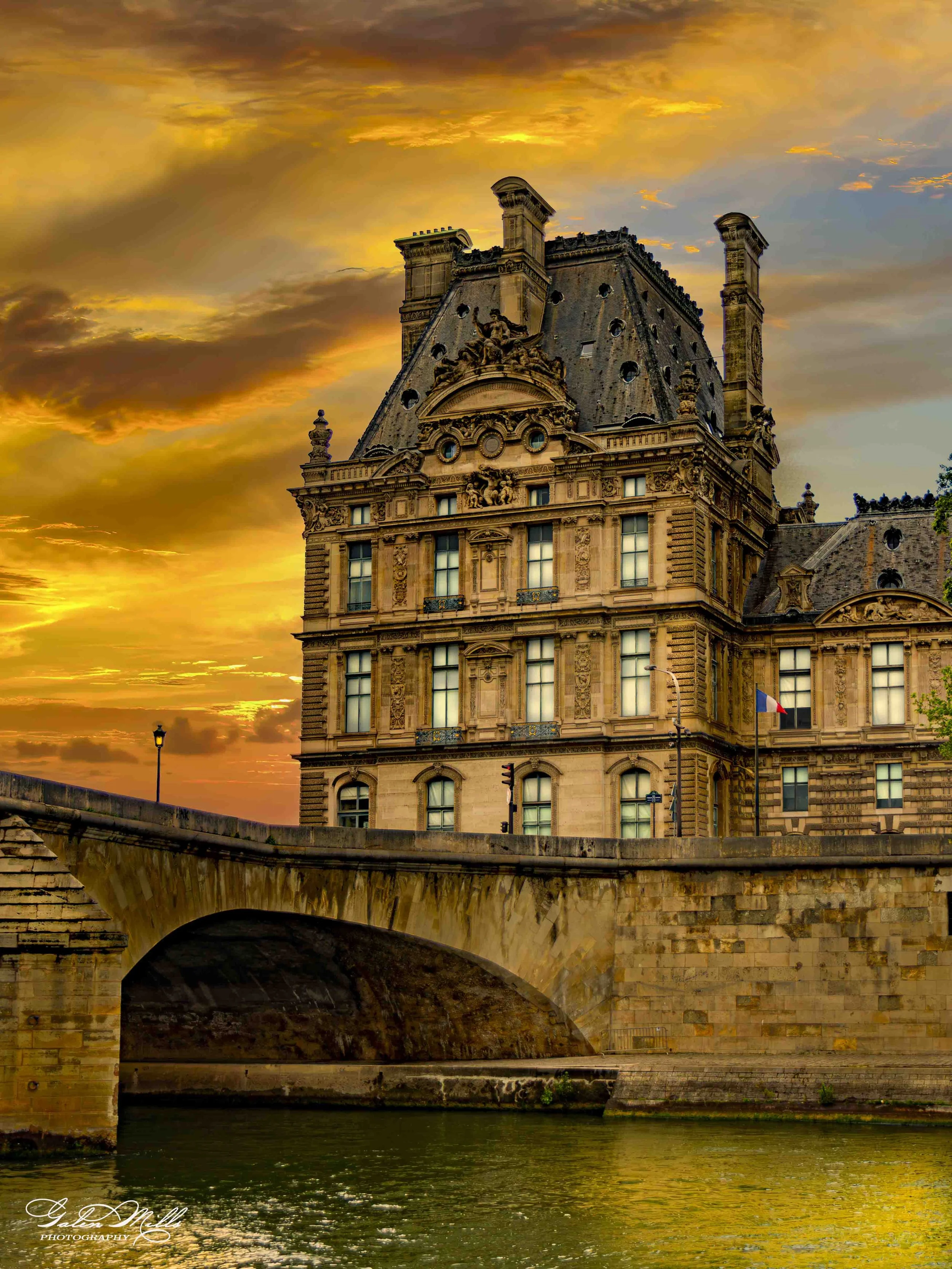   Pavilion De Flore at Dusk  