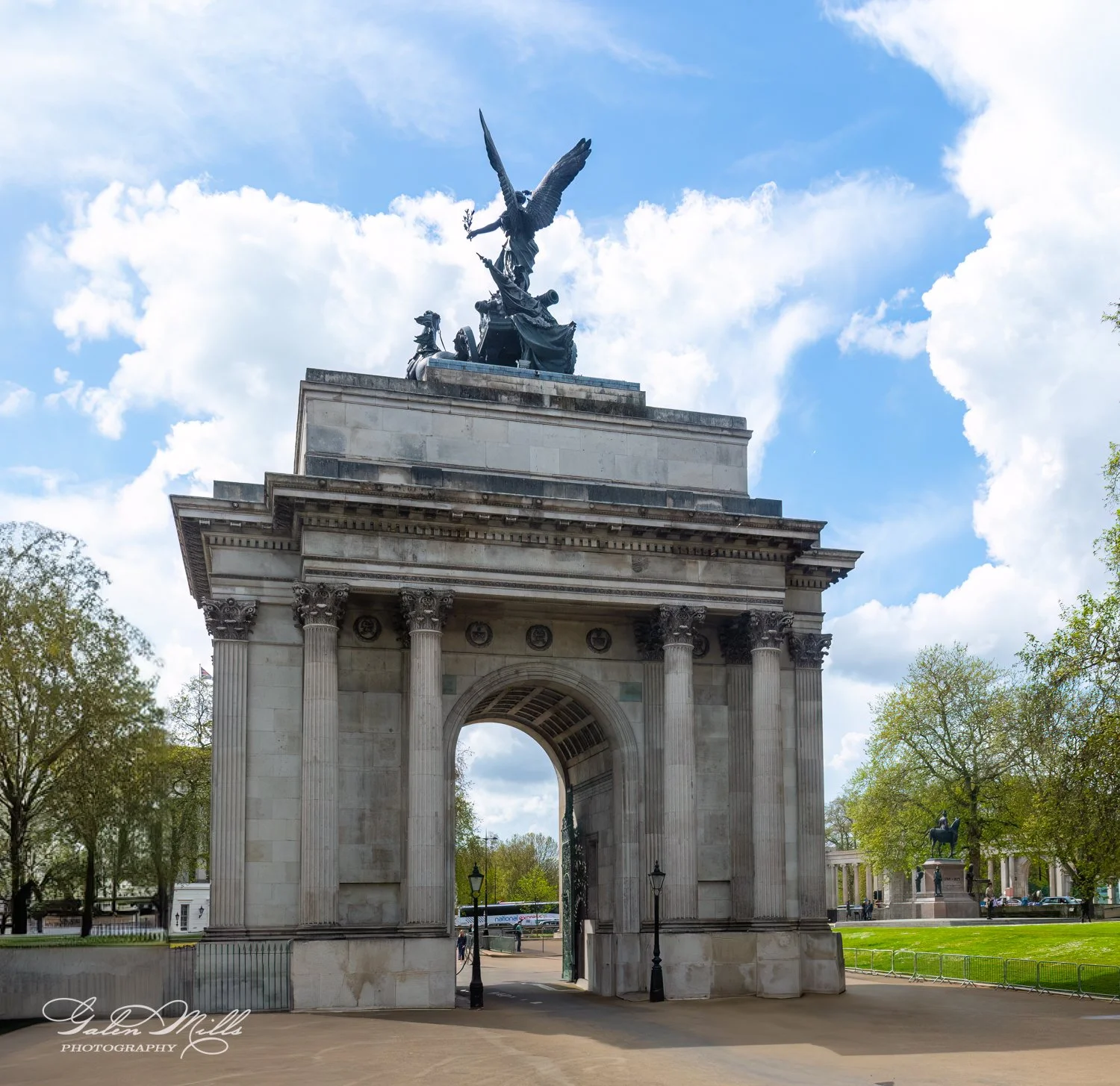 Wellington Arch in London with statue and clear sky