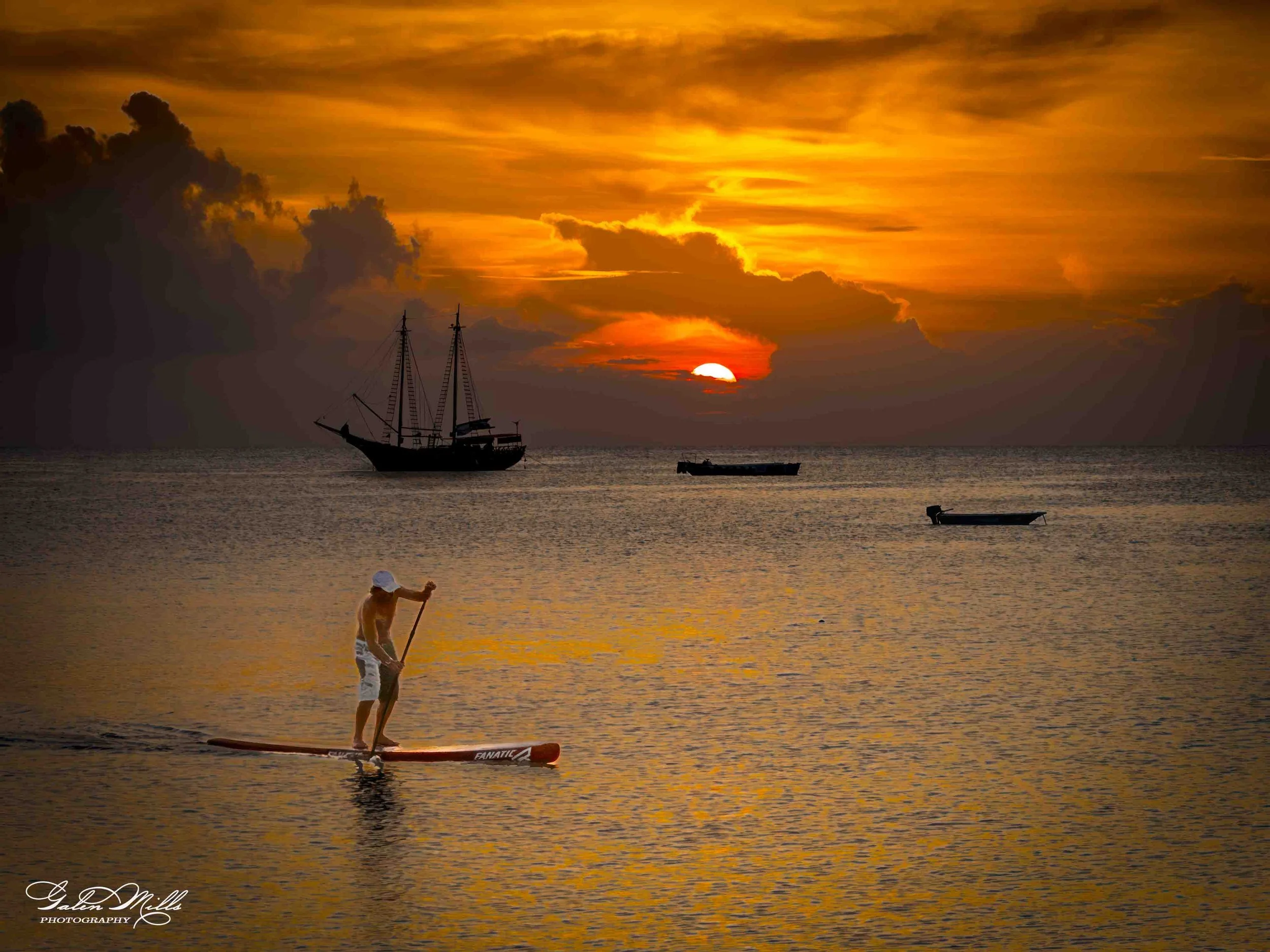 Aruba sunset paddle