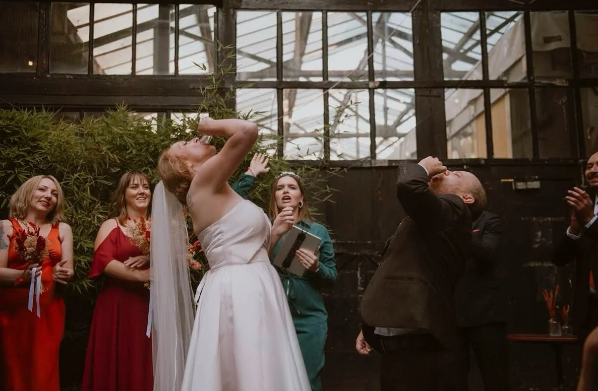 ⚡️Certified celebrant AND professional hype woman 🪩
⚡️Whether it&rsquo;s leading a Kermit-style singalong down the aisle, cheering you on mid-ceremony shot, or hyping the party as your MC, I am absolutely here for it.
⚡️Bethan &amp; Jay&rsquo;s wedd