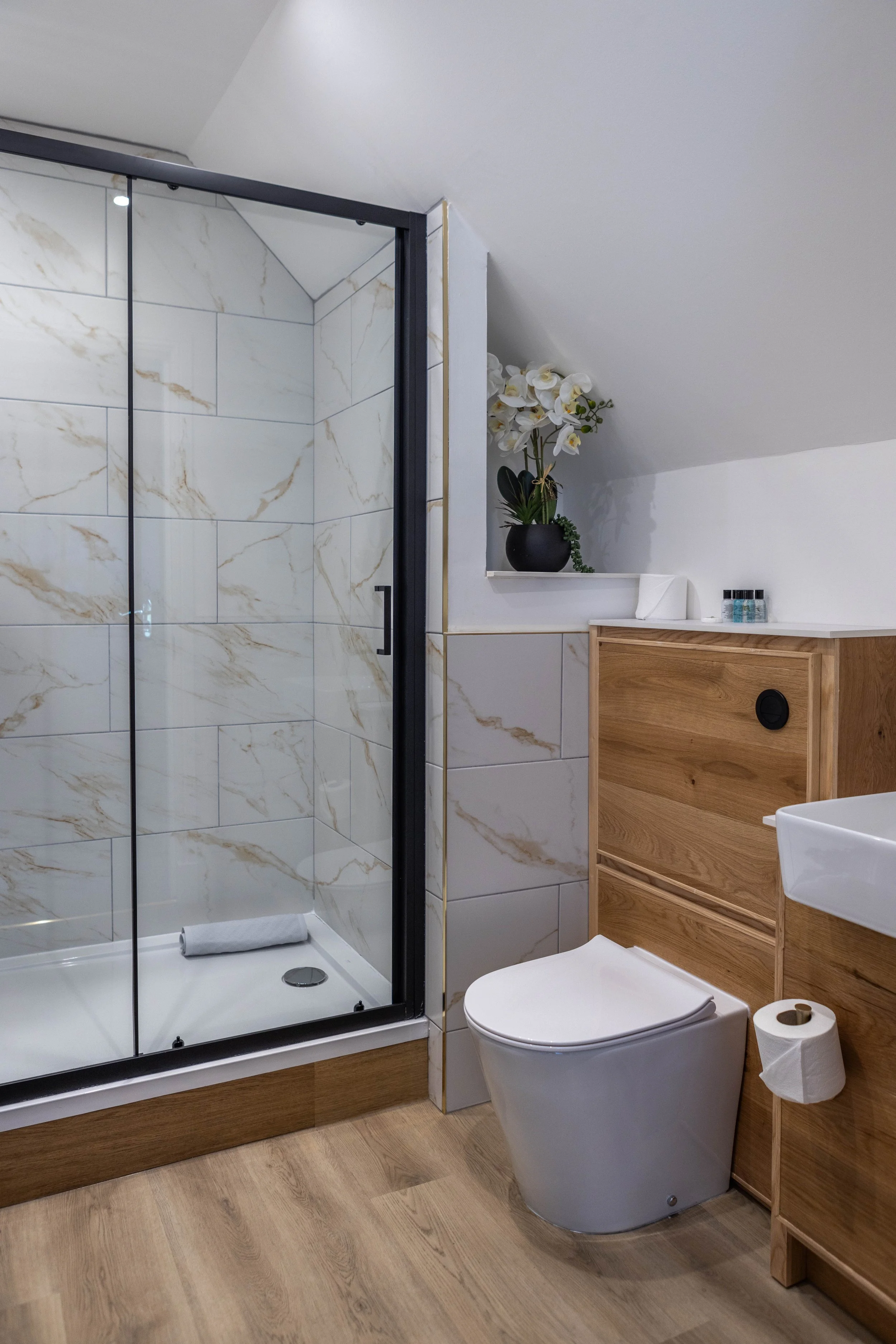 Room 8 & 7 bathrooms