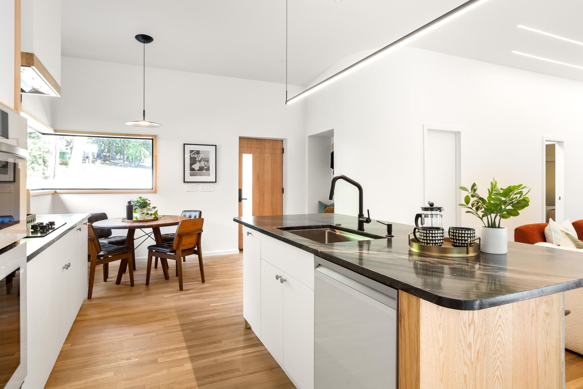 5-web-or-mls-20250630_2102highview_kugler_005.jpg