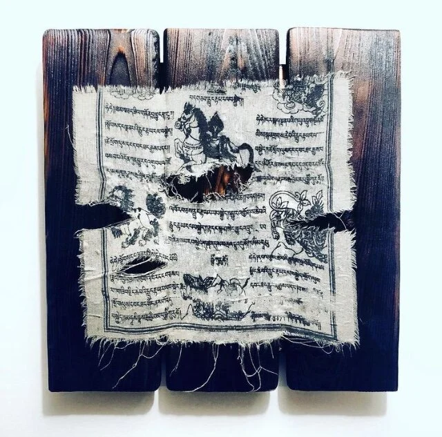 WIND HORSE #2
Found & Tasttered Prayer Flag on burnt pallet wood.
12"X12"