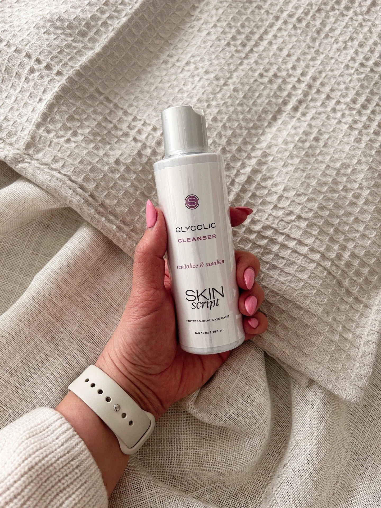 If your skin is feeling a little lackluster or uneven, adding Glycolic Cleanser is a simple step that can make a noticeable difference in how your skin looks and feels.

Follow it with Retinol Scrub/Mask 2-3x/week and you'll  sweep away dull surface 