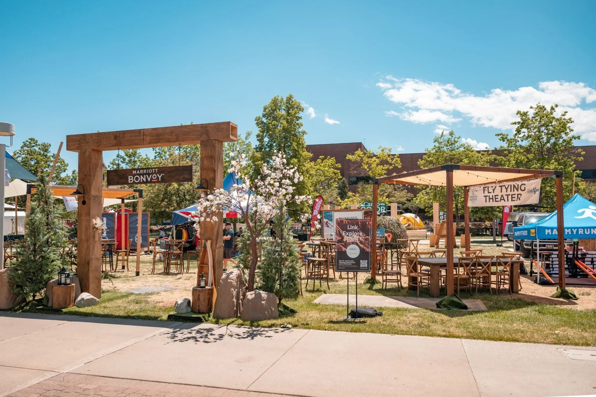MARRIOTT AT OUTSIDE DAYS