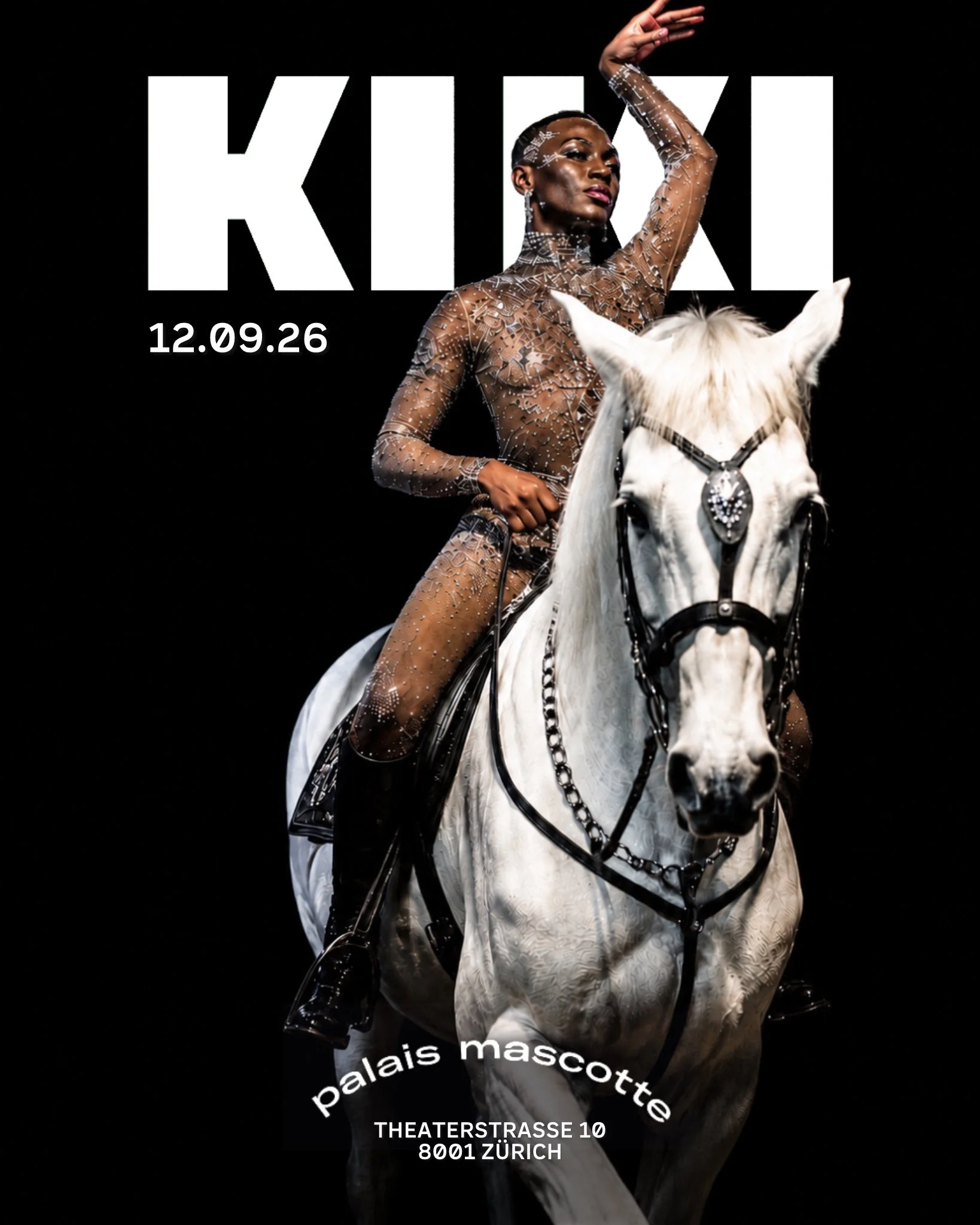 Kiki x Palais mascotte: day into night