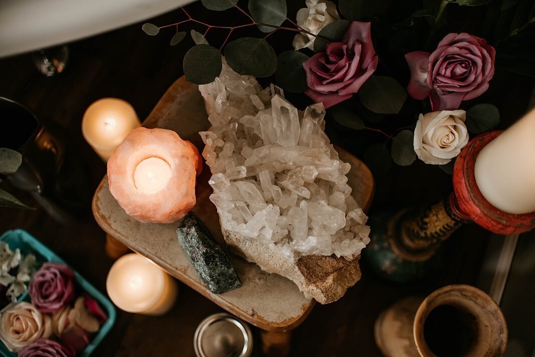 Just a teeny tiny peek into the magic that was our very first sakred bath ritual, that took place during the new moon. 🌝 

We couldn&rsquo;t have asked for a more perfect day, or a better soul to work with us. 

When the three of us get together, ma