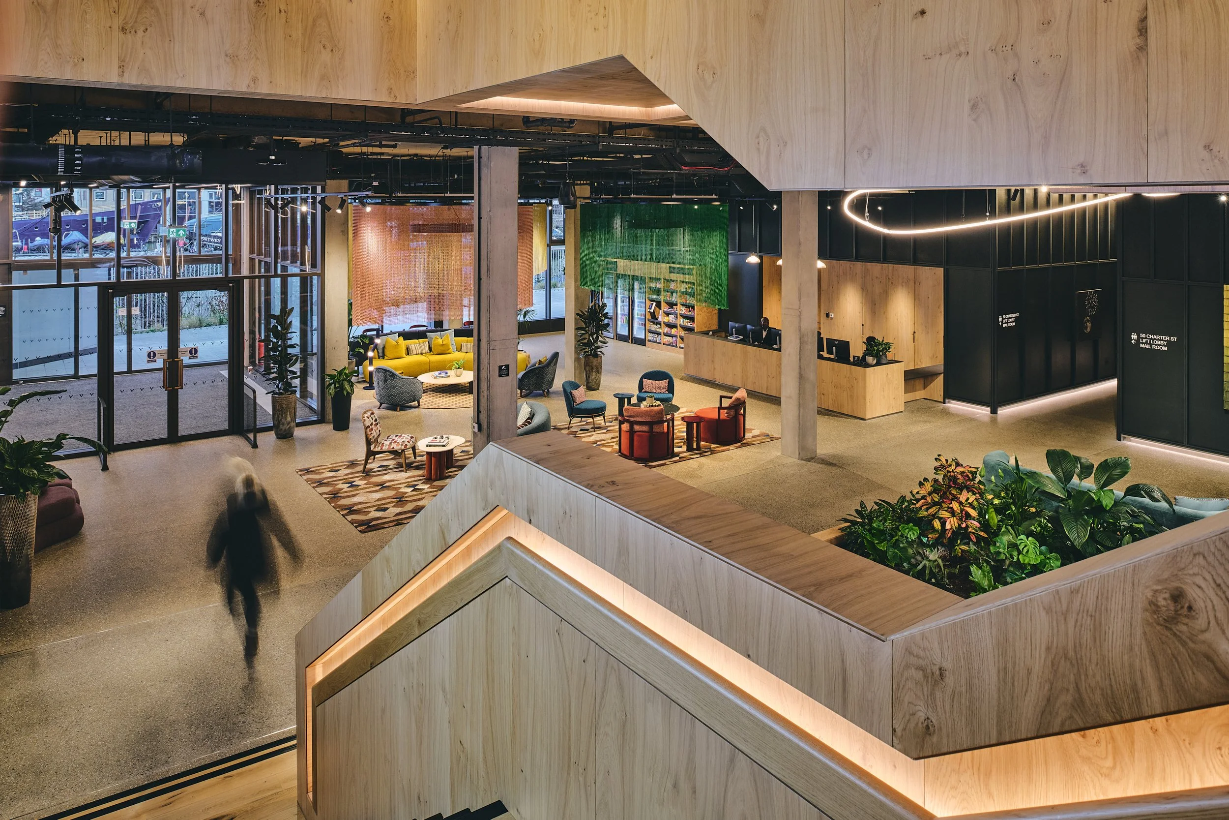 DSC_1021_26.01.09_GRID_VERTUS_HI RES.jpg