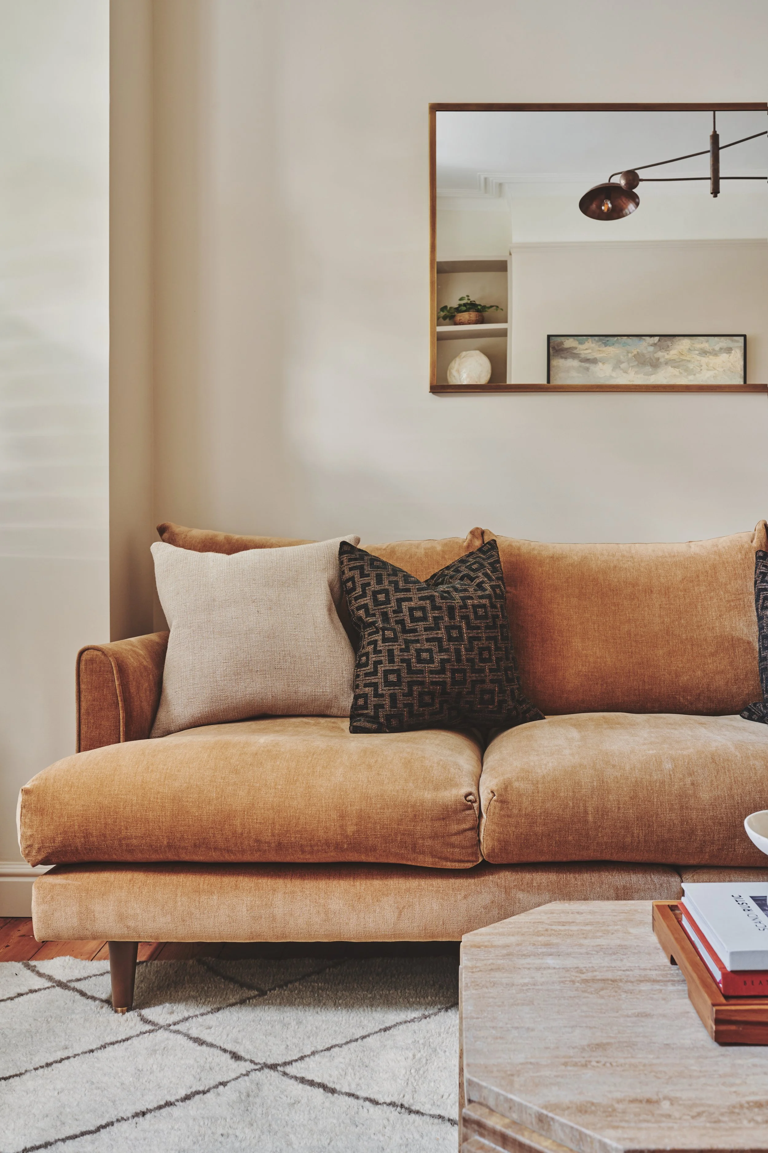 DSC_2327_23.08.15_TOPOLOGY_HI RES.jpg