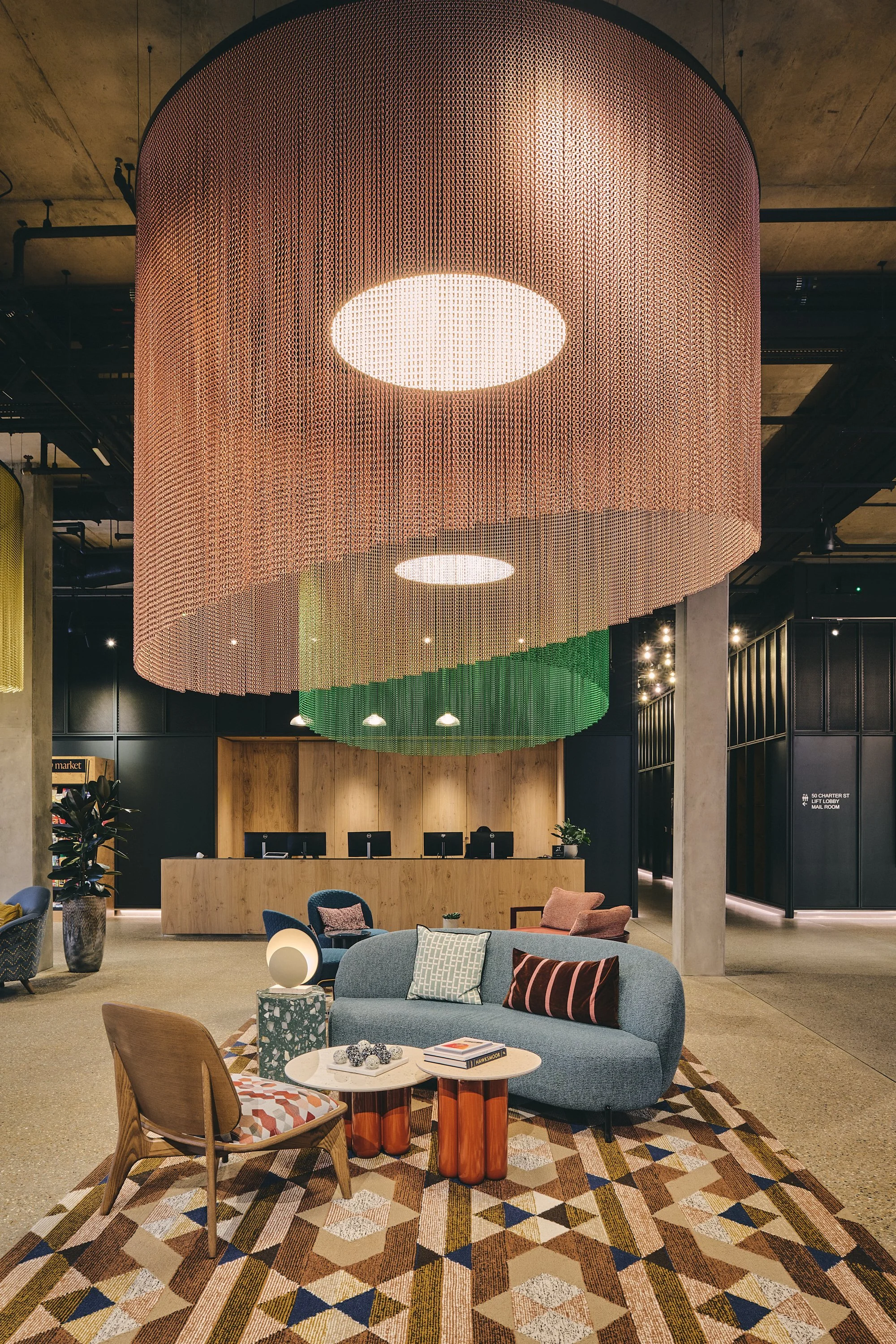 DSC_0933_26.01.09_GRID_VERTUS_HI RES.jpg