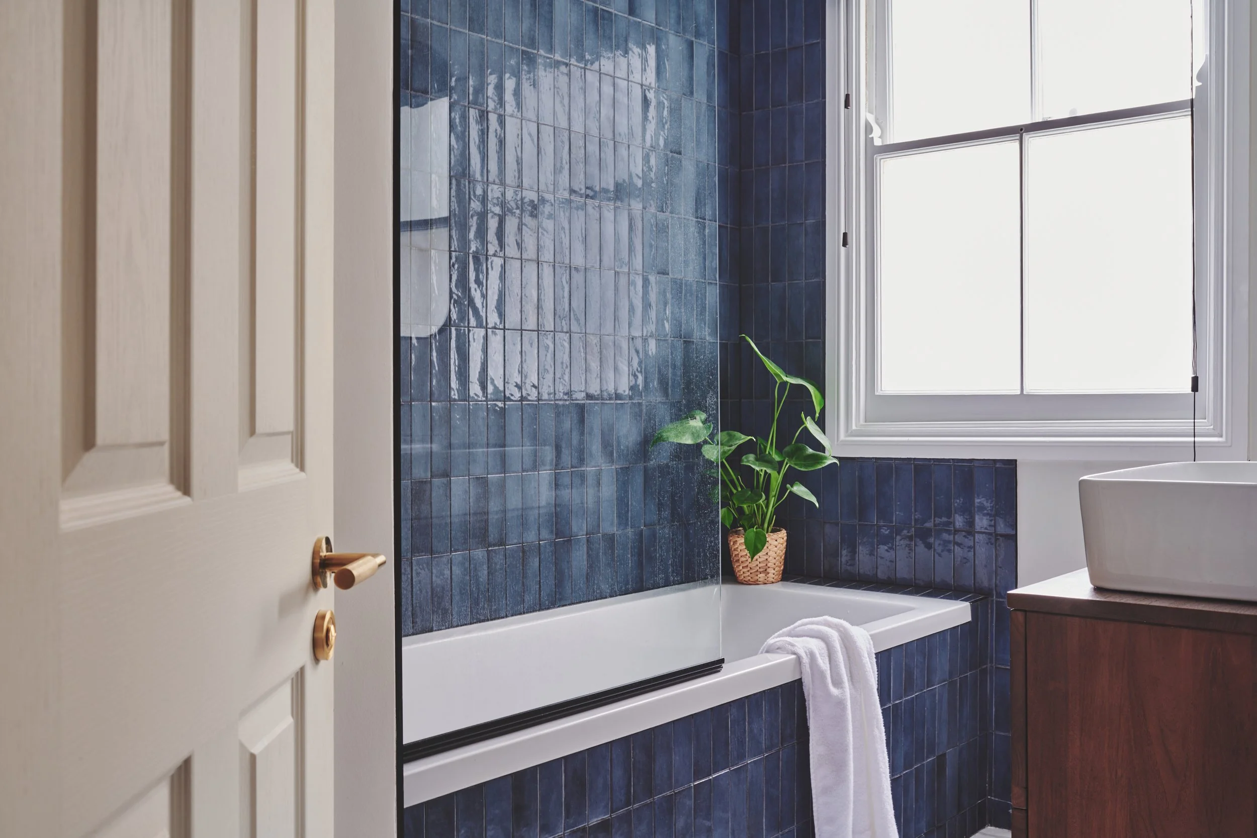 DSC_2227_23.08.15_TOPOLOGY_HI RES.jpg