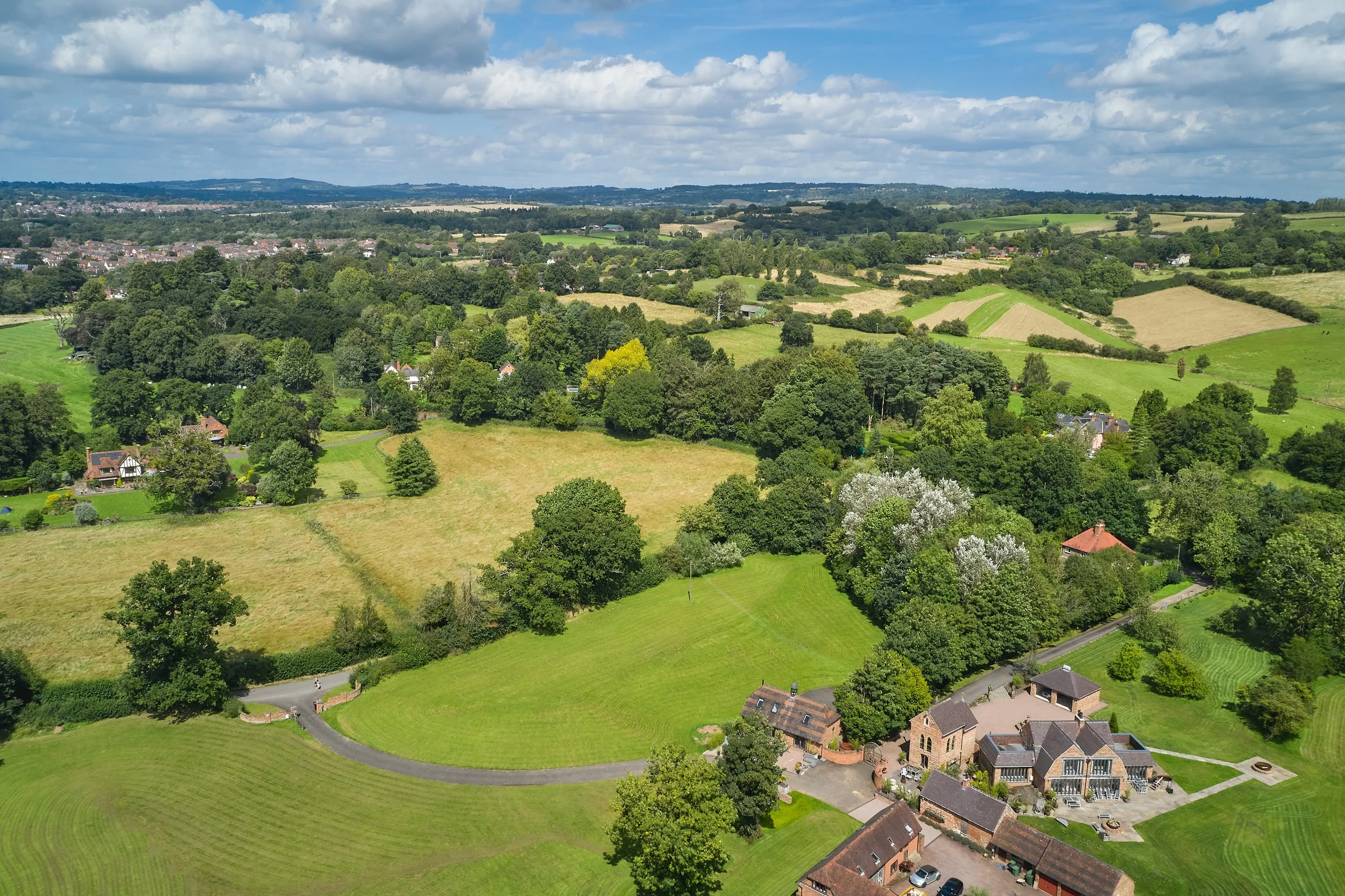 EXT_DJI_0856_23.08.11_LCOM_Crossbrook Farm Externals+Aerial_HI RES.jpg