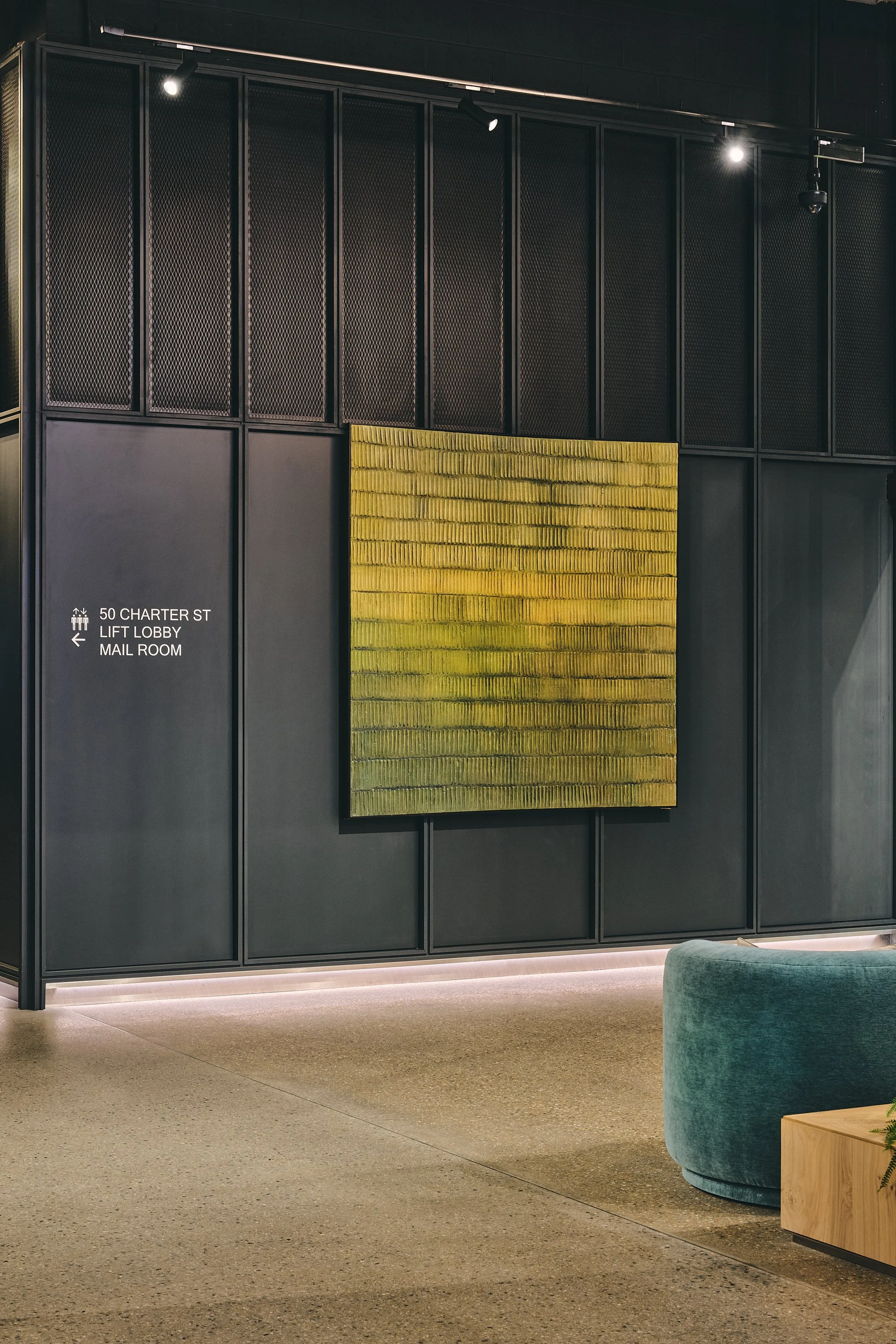 DSC_0816_26.01.09_GRID_VERTUS_HI RES.jpg