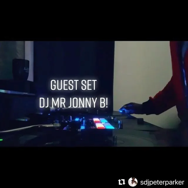 It&rsquo;s Saturday night. You know what time it is. 

Tonight I will be on the with a guest mix on @thebeat1055fm along side @sdjpeterparker . Nothing but Vibes and Energy from 8pm - 10pm. I will be on from 9pm. 
From 10pm - 12 @gtmayne will be cont