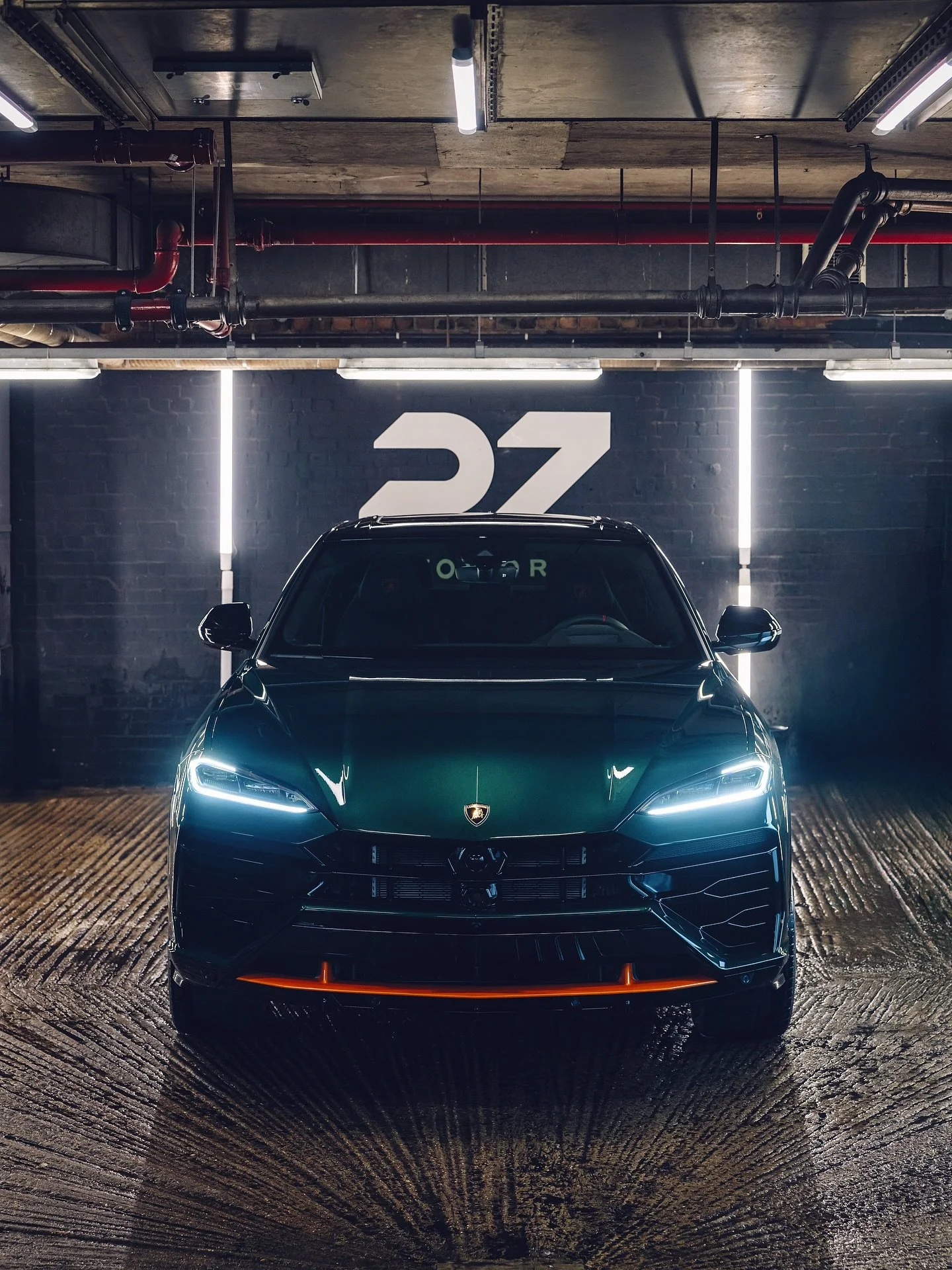 What a spec on this Lamborghini Urus SE we worked on recently 💚🧡 

#P7Autoworks #Lamborghini #Urus #UrusSE #London