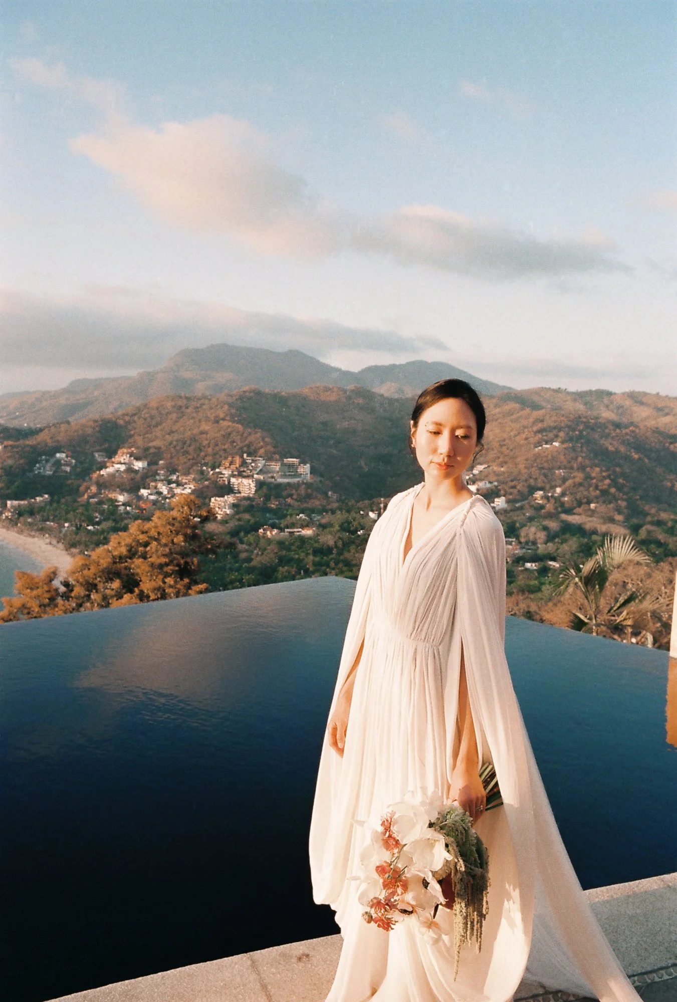 zihuatanejo-wedding-photographer-casa-angelina-alfonso-flores-110.jpg