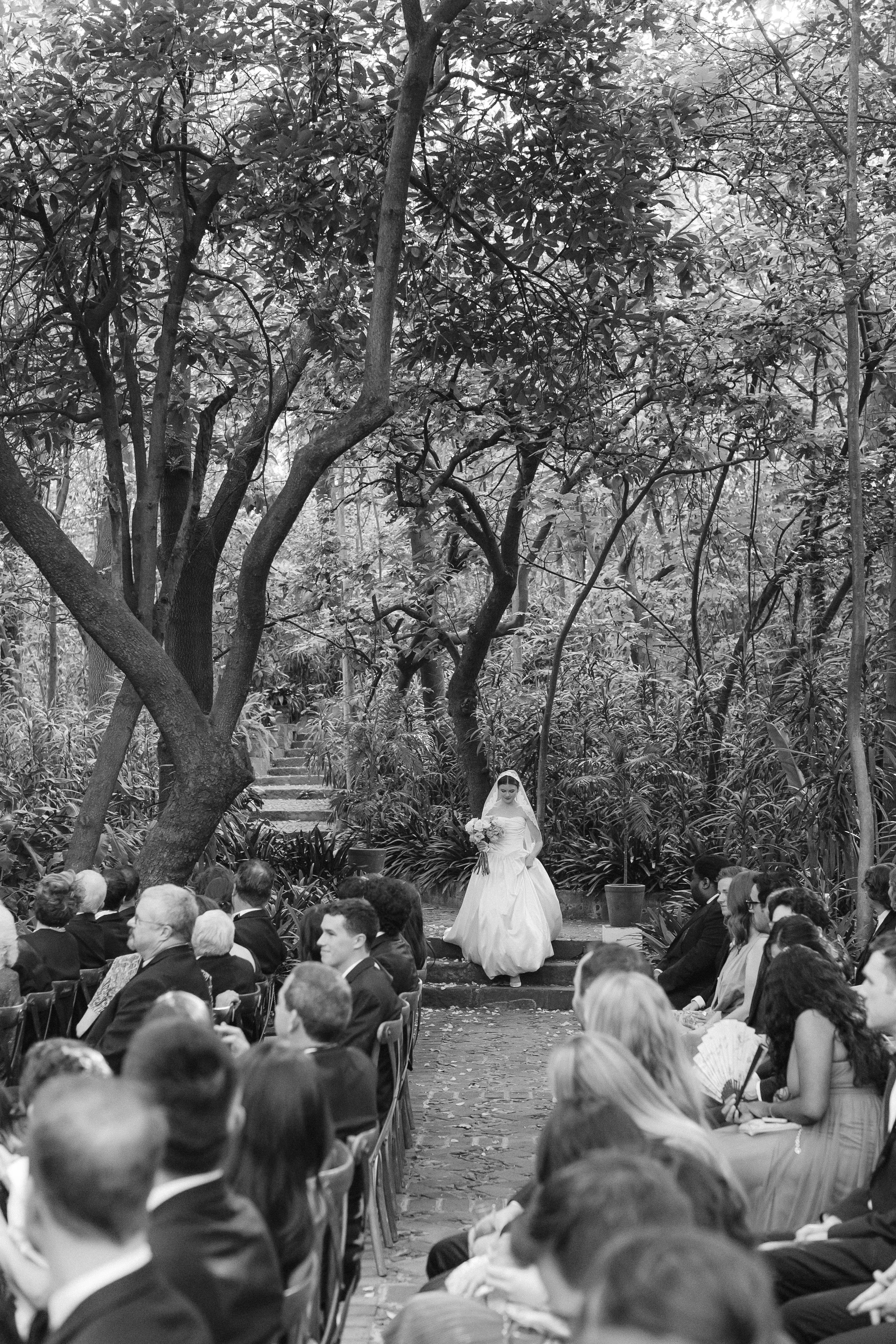 ALFONSO-FLORES-FILM-WEDING-PHOTOGRAPHER29.jpg