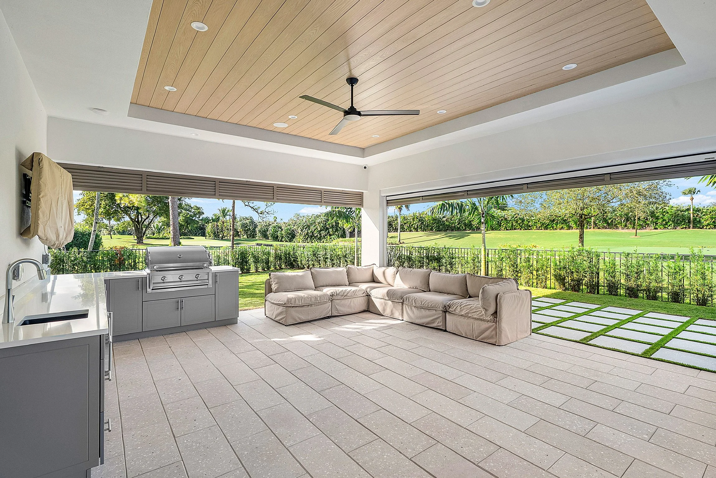 049-11981NorthLakeDrive-BoyntonBeach-FL-33436-FULL.JPG