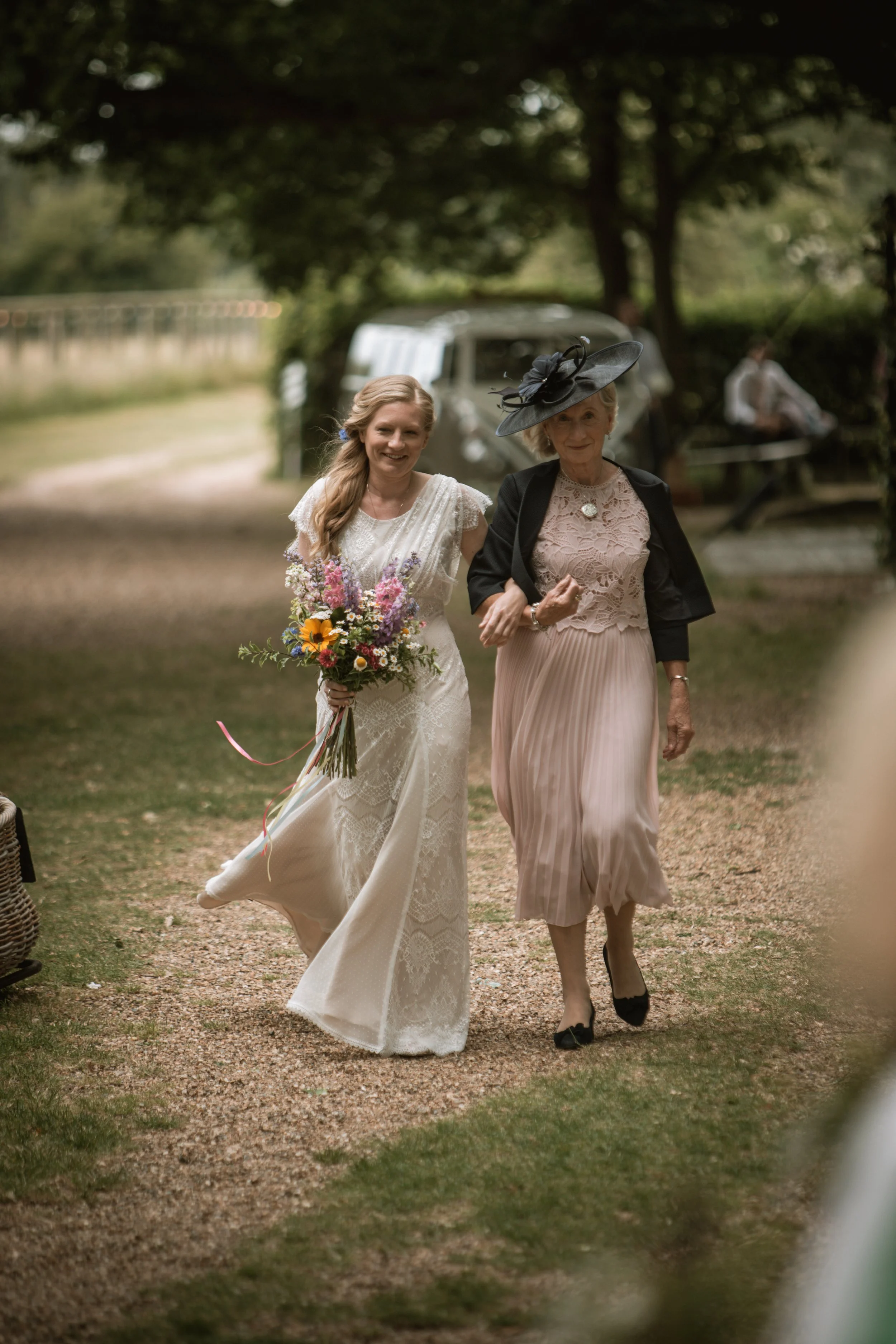Hannah&MatthewOakGroveWeddingIslaveephotography-155.jpg