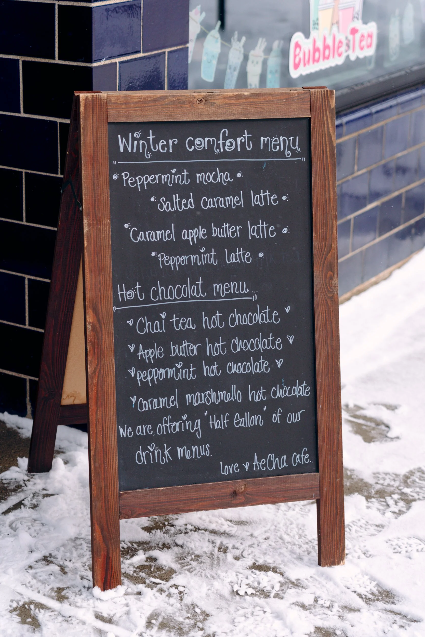 AeCha Cafe Chalkboard Menu in Tipp  by Andrea Molina Branding Portrait Photographer