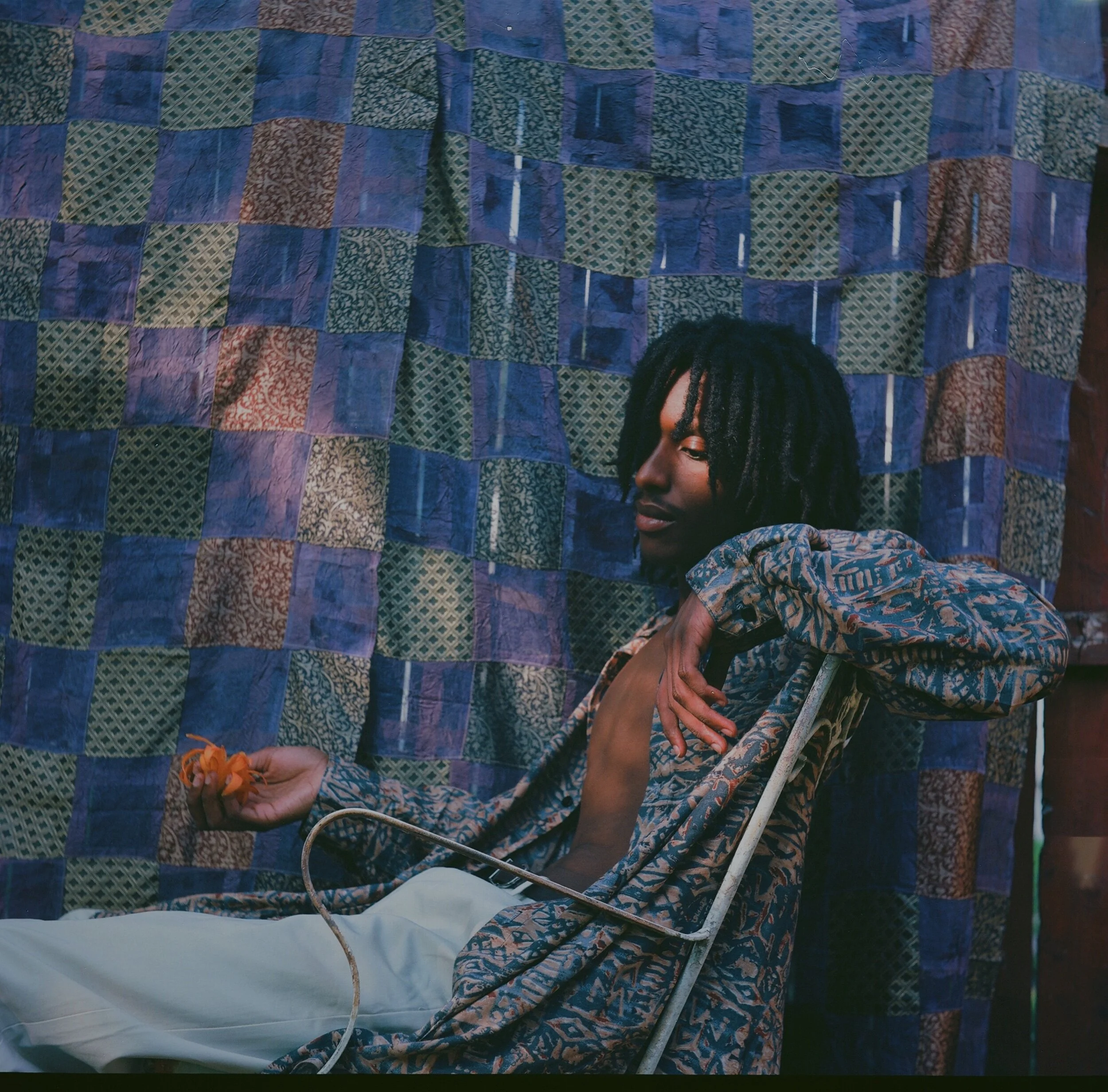 E2D087F5-00EA-45B2-99CA-2B771F6E079F