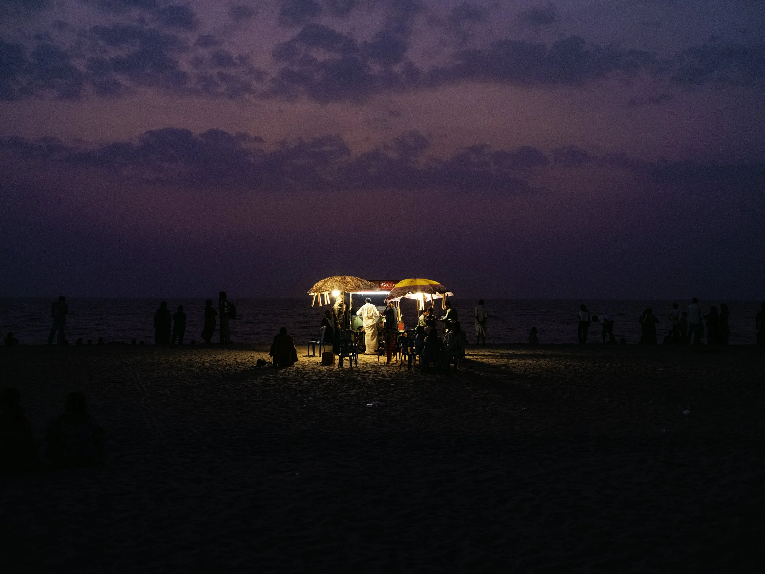 india-beach-vendor-1.jpg