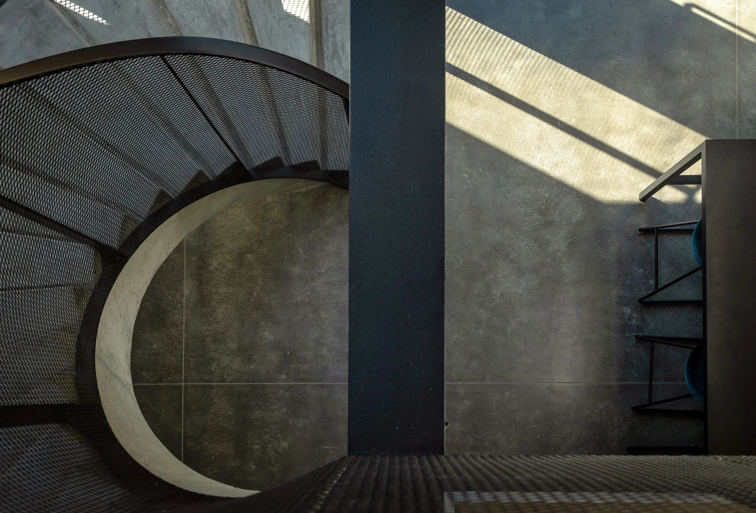 21 East Maddison.jpg