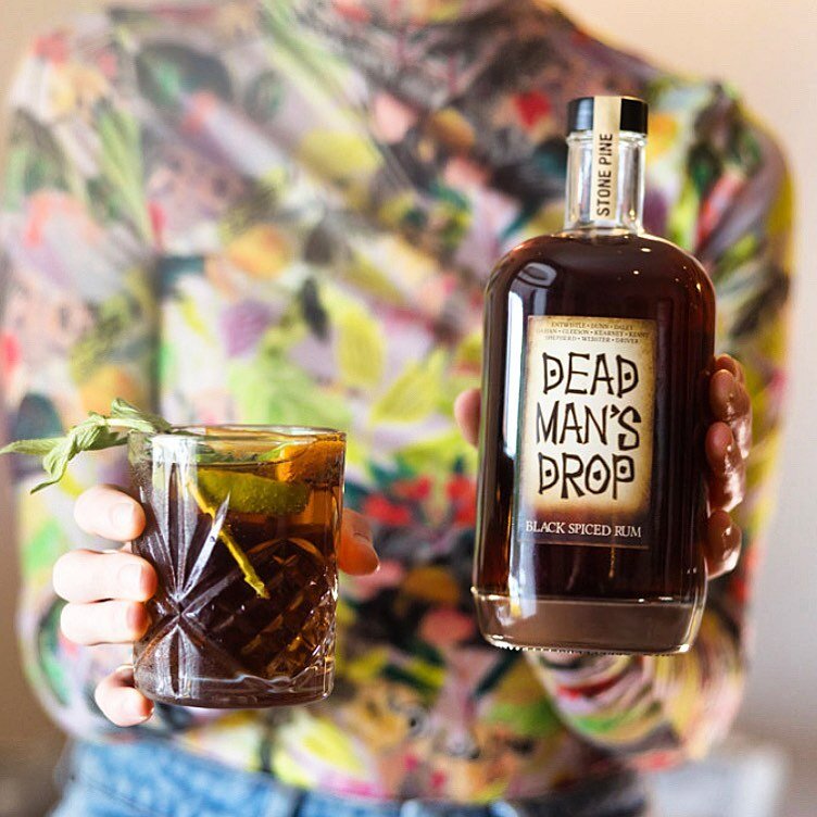 BEWARE it&rsquo;s tasty!!! Our dead man&rsquo;s dark &amp; stormy with @stonepinedistillery spiced rum is one to die for! 🏴&zwj;☠️