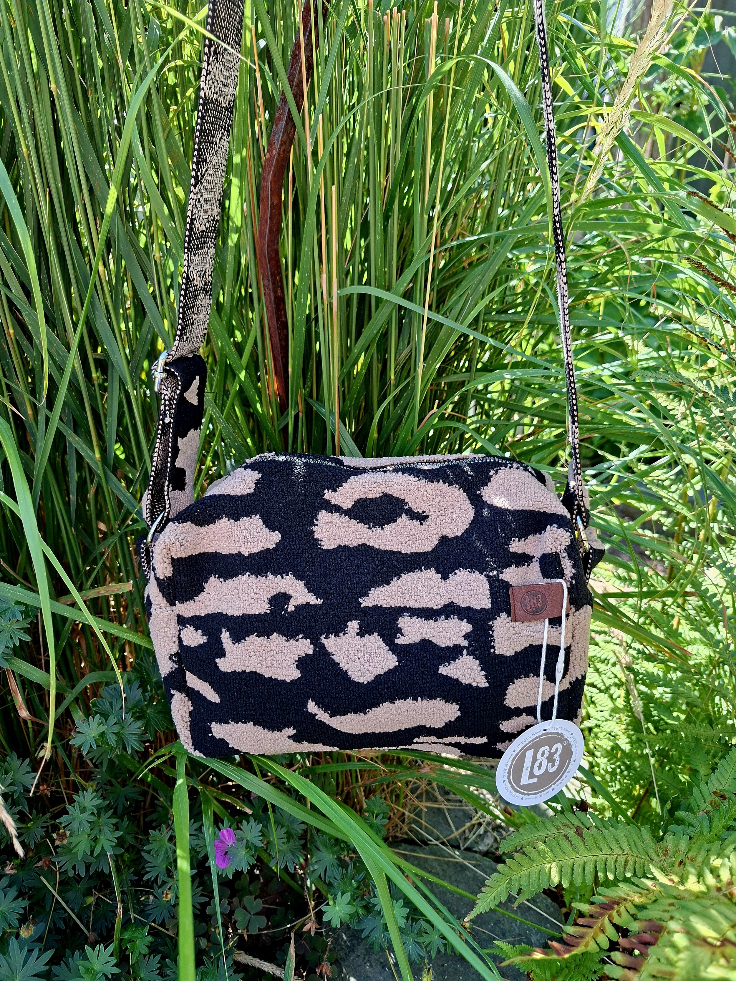 Crossbody Tasche