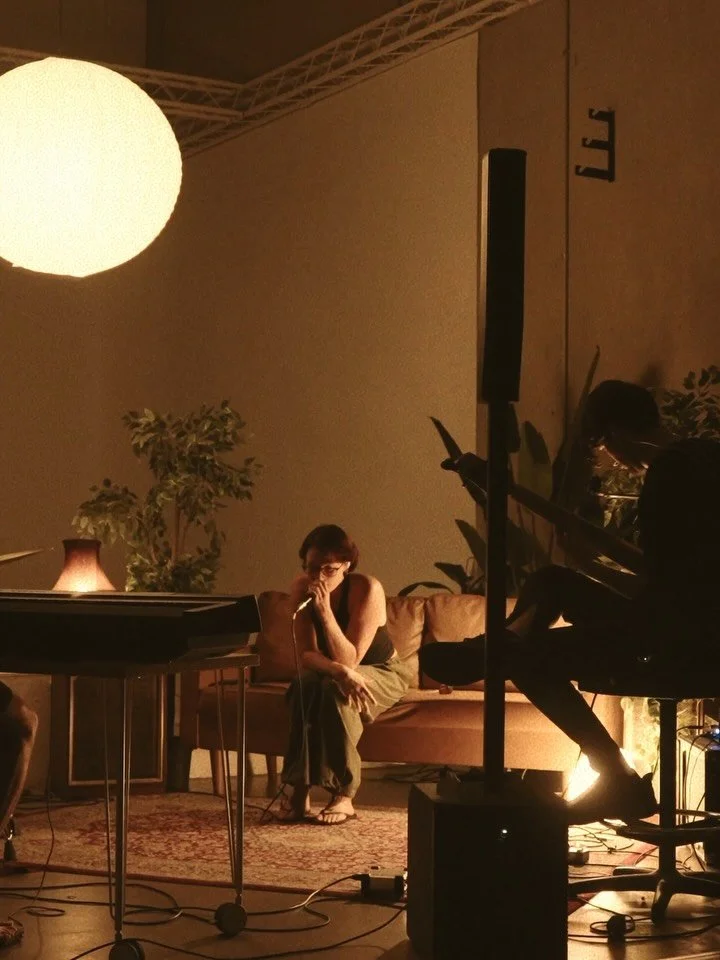 We&rsquo;re dialling it back for you - No noise or filters, no pings or blue light. @giavorne live at the red rug sessions, Saturday  April 11th. Limited tickets available in our bios (first release almost gone).

Shot and edited by @ranzybarber 
Col