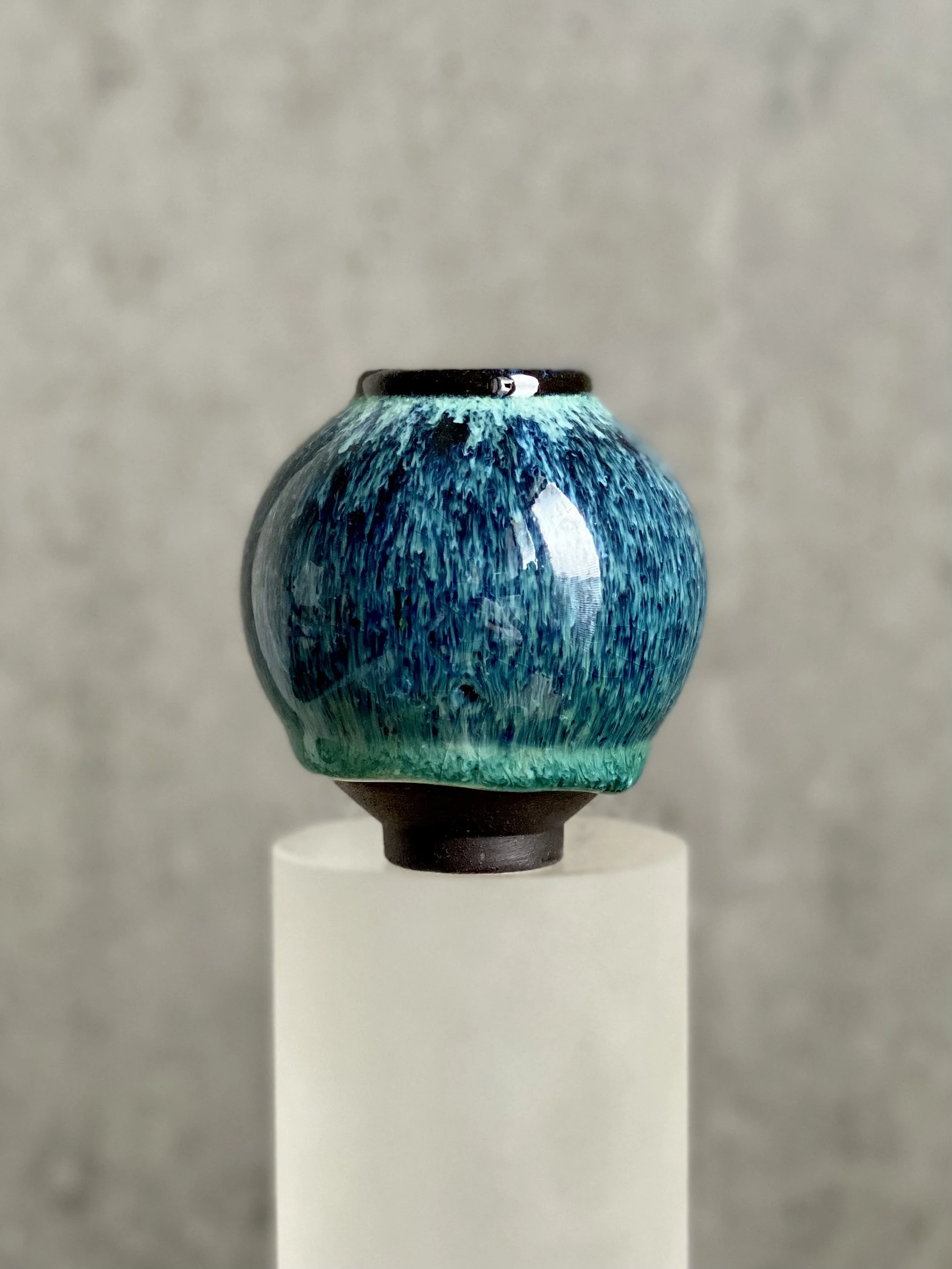 Oribe Rain Full Moon Miniature