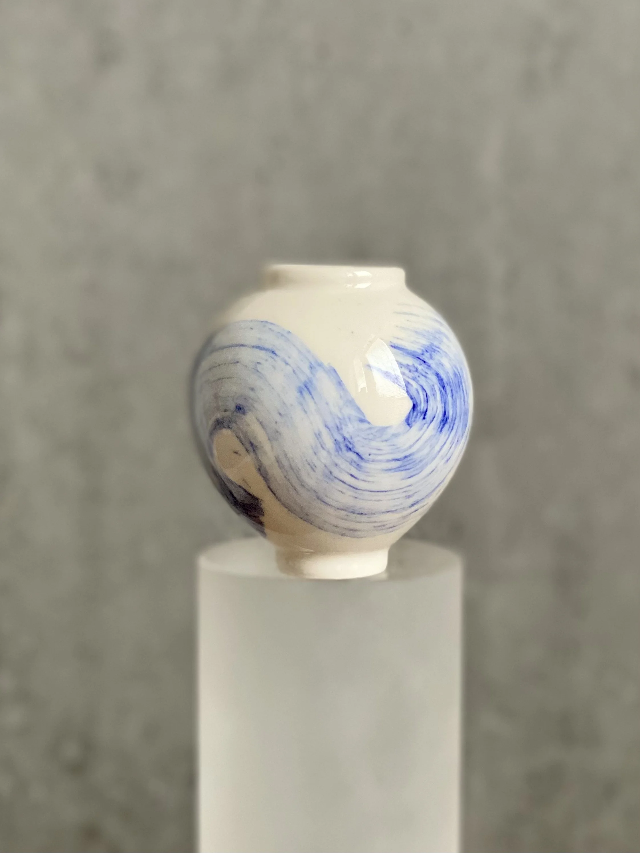 Cobalt Brush Full Moon Miniature