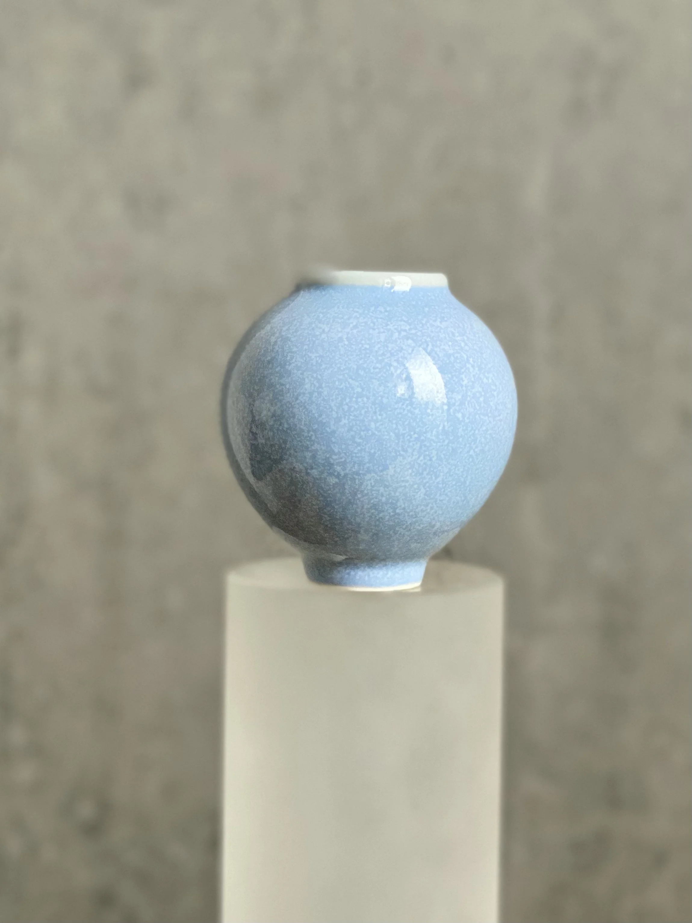 Chun Full Moon Miniature