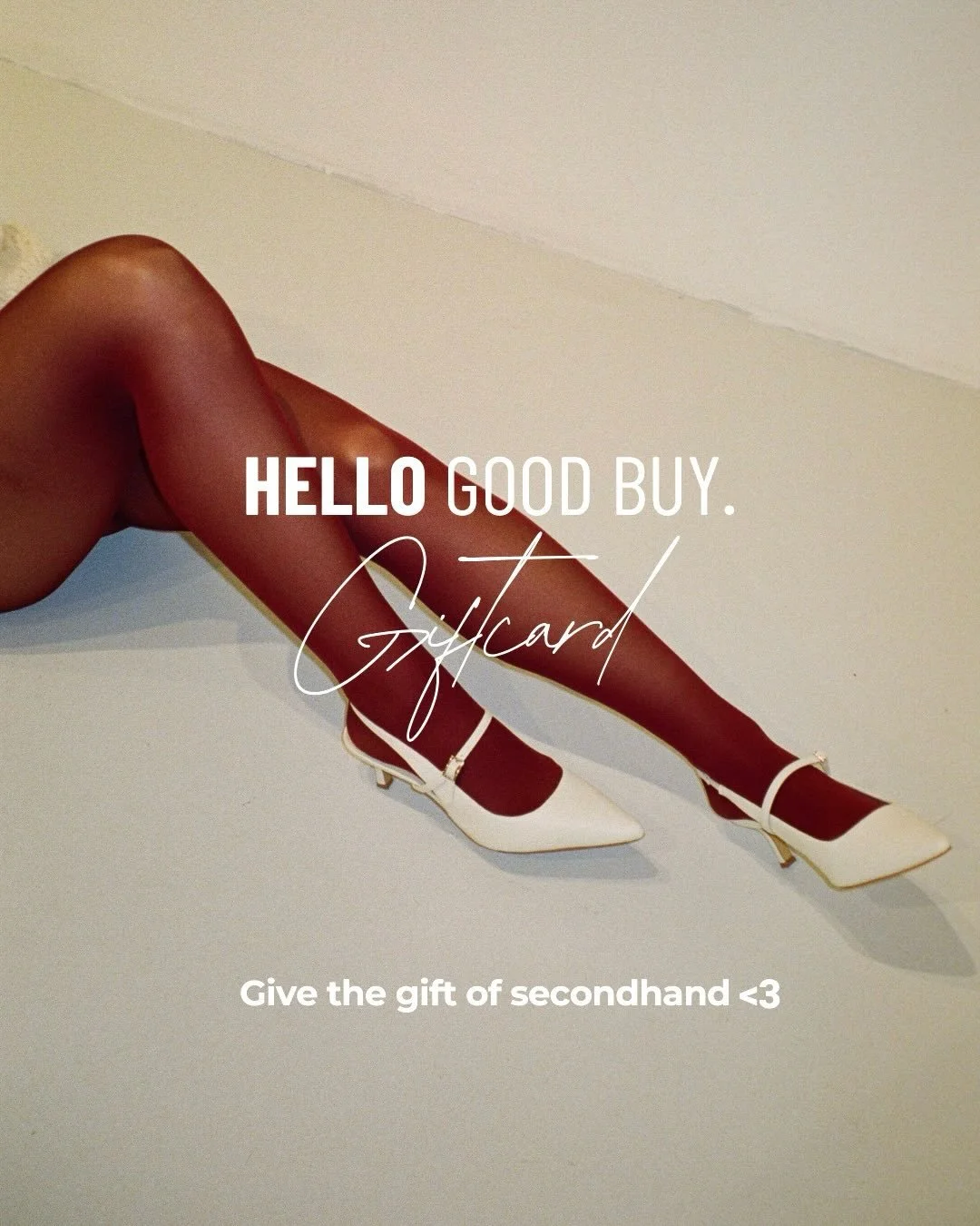 Gift cards are now available in-store 🤍
A simple, sustainable way to treat someone you love - and support secondhand at the same time.
Just ask at the counter next time you stop by ✨

Holiday return &amp; exchange update:
All gifts purchased before 