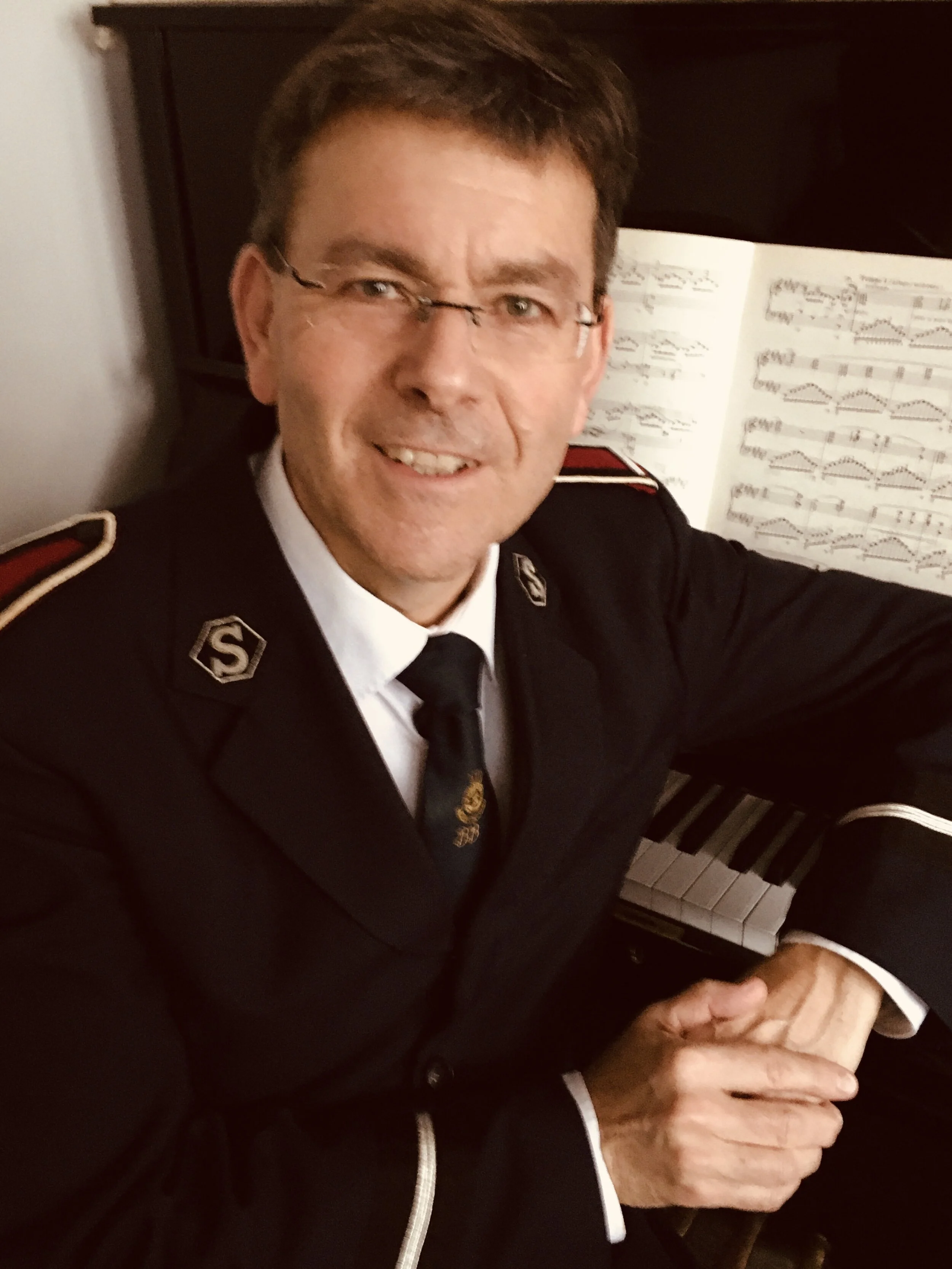 Howard J Evans 5.jpg