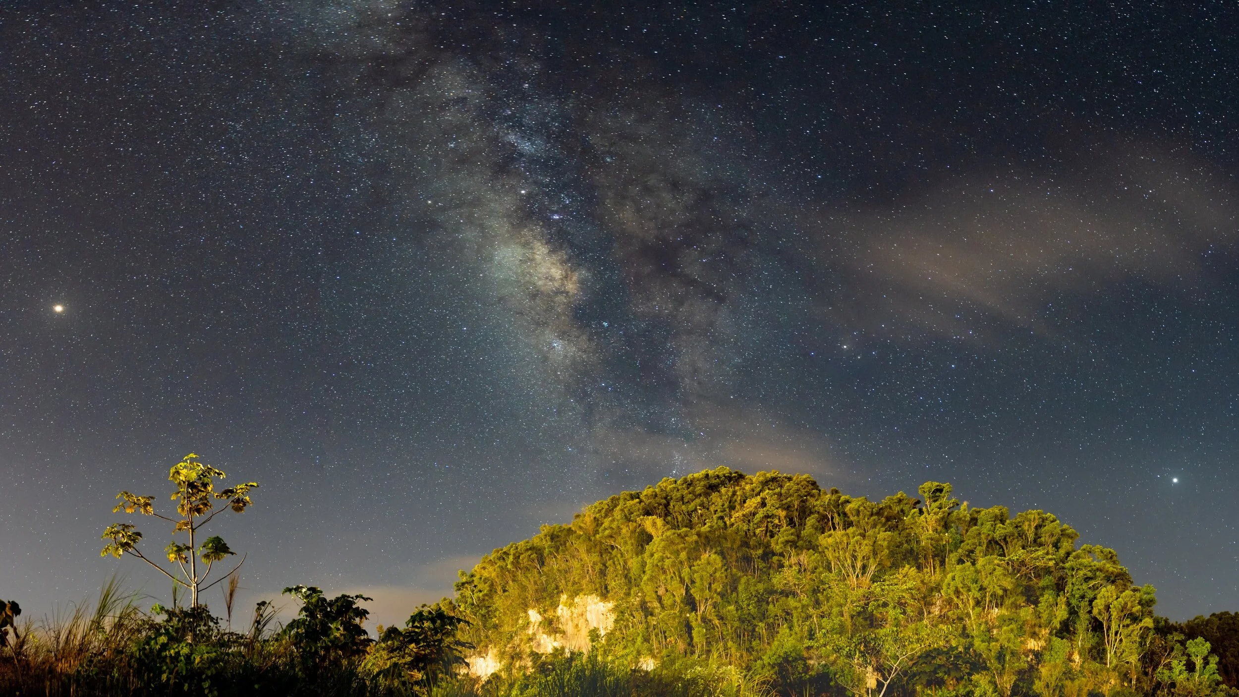 The Great Conjunction!   Jupiter &amp; Saturn perfectly align in Aquarius!