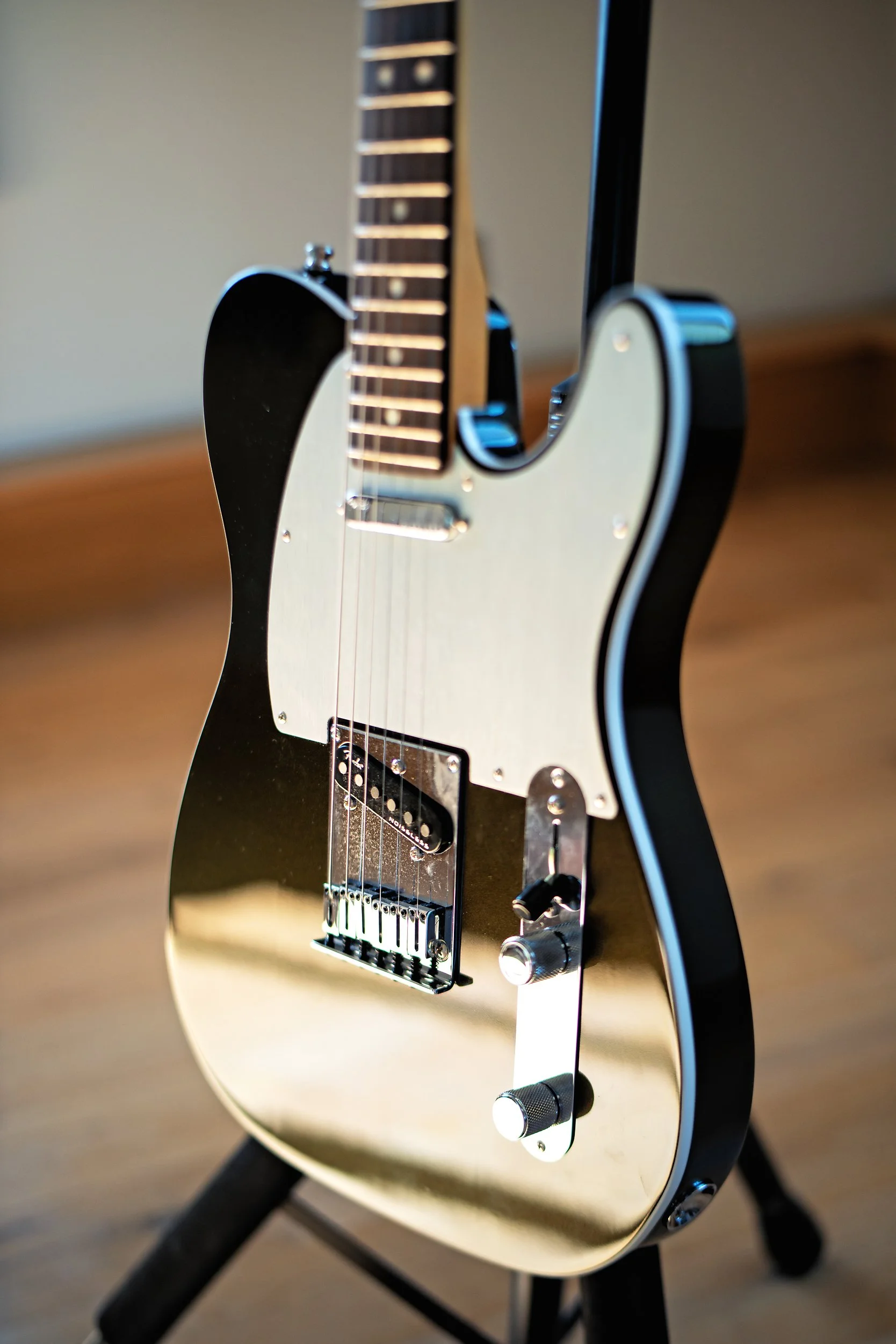 Guitar_6.jpg
