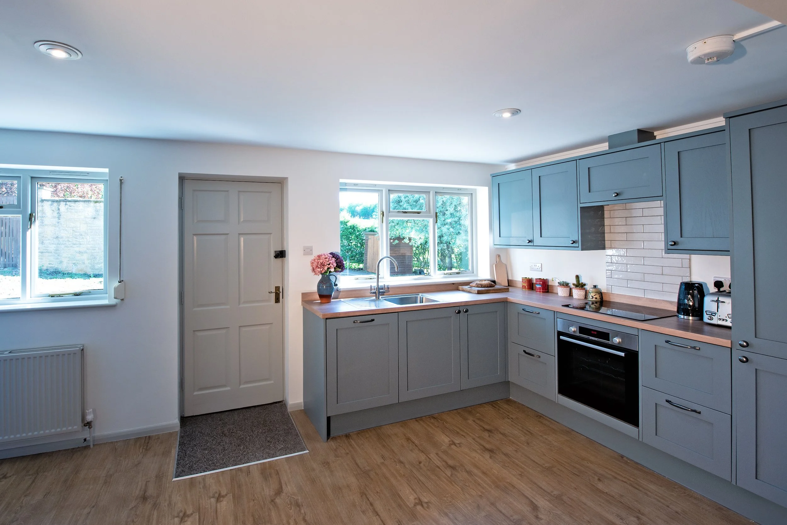 Kitchen_2.jpg