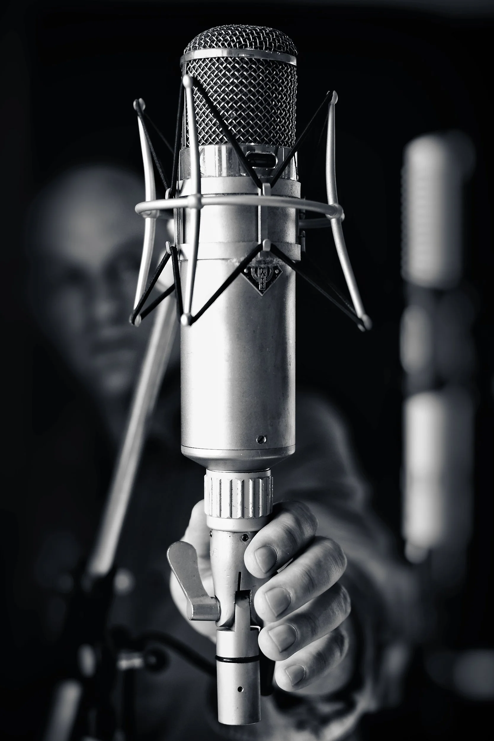 Angus and Mic.jpg