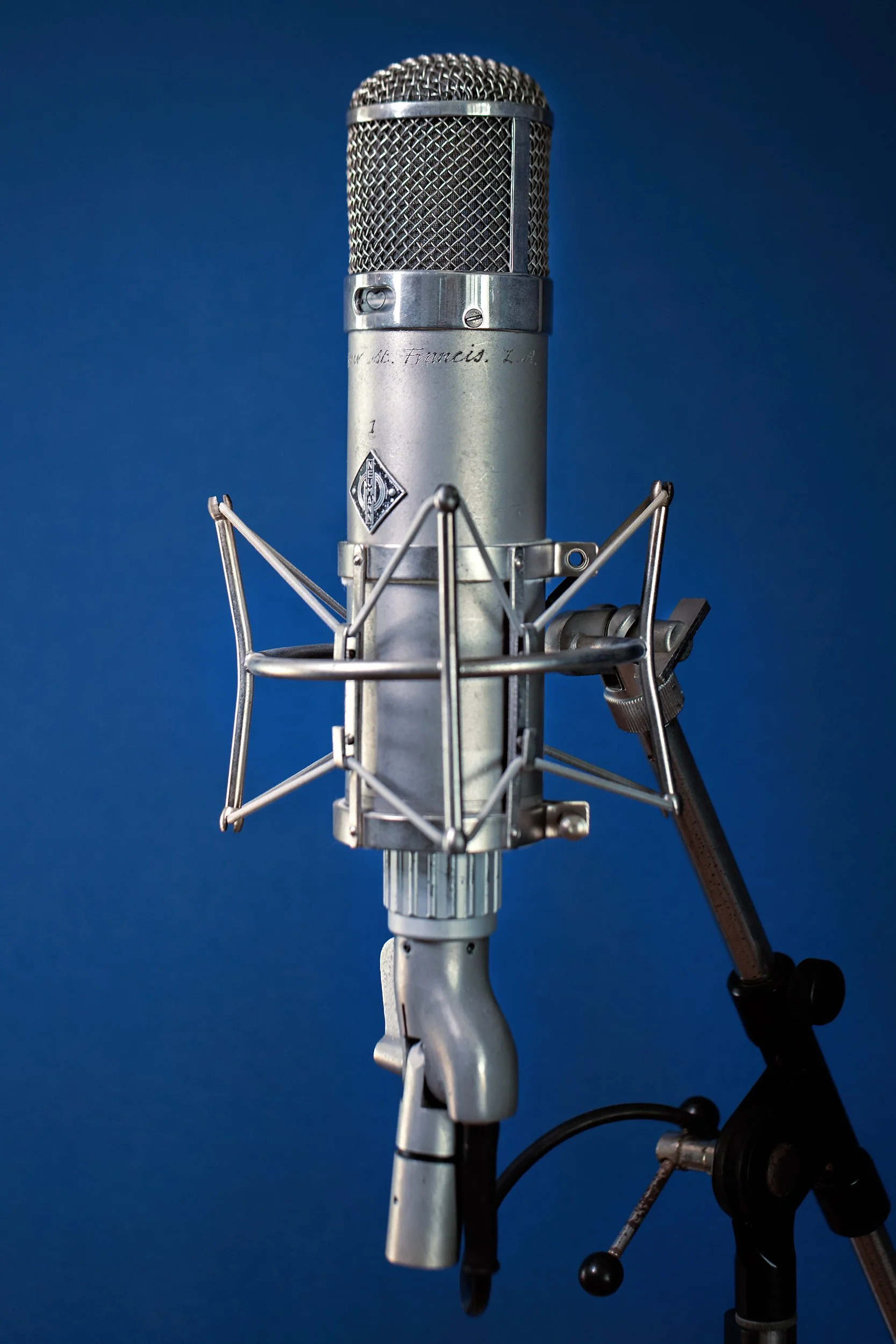 Mic_2.jpg