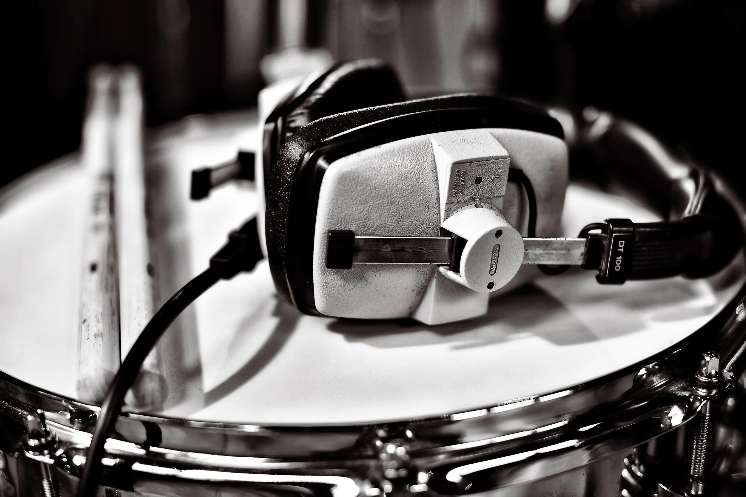 Snare and Headphones TONED.jpg