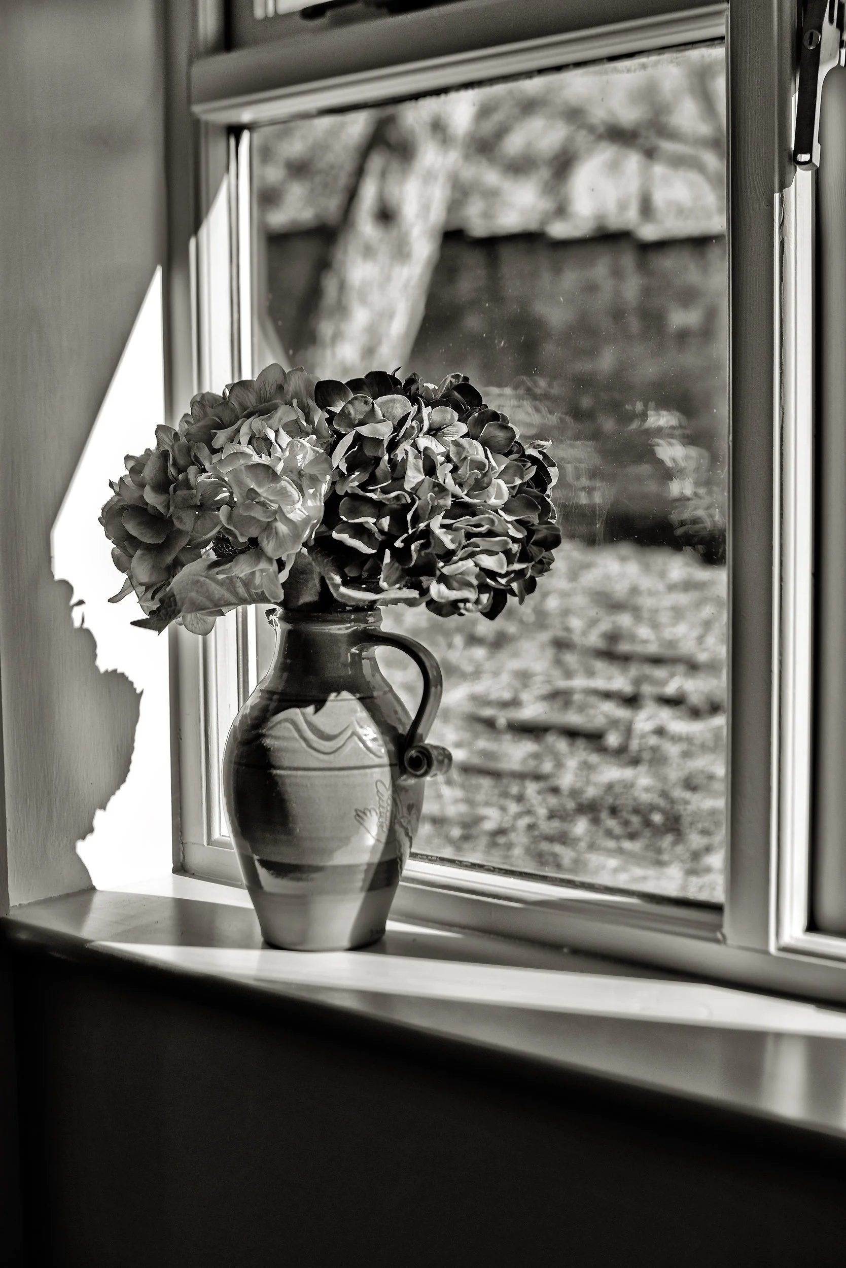 Kitchen_5 BW TONED.jpg