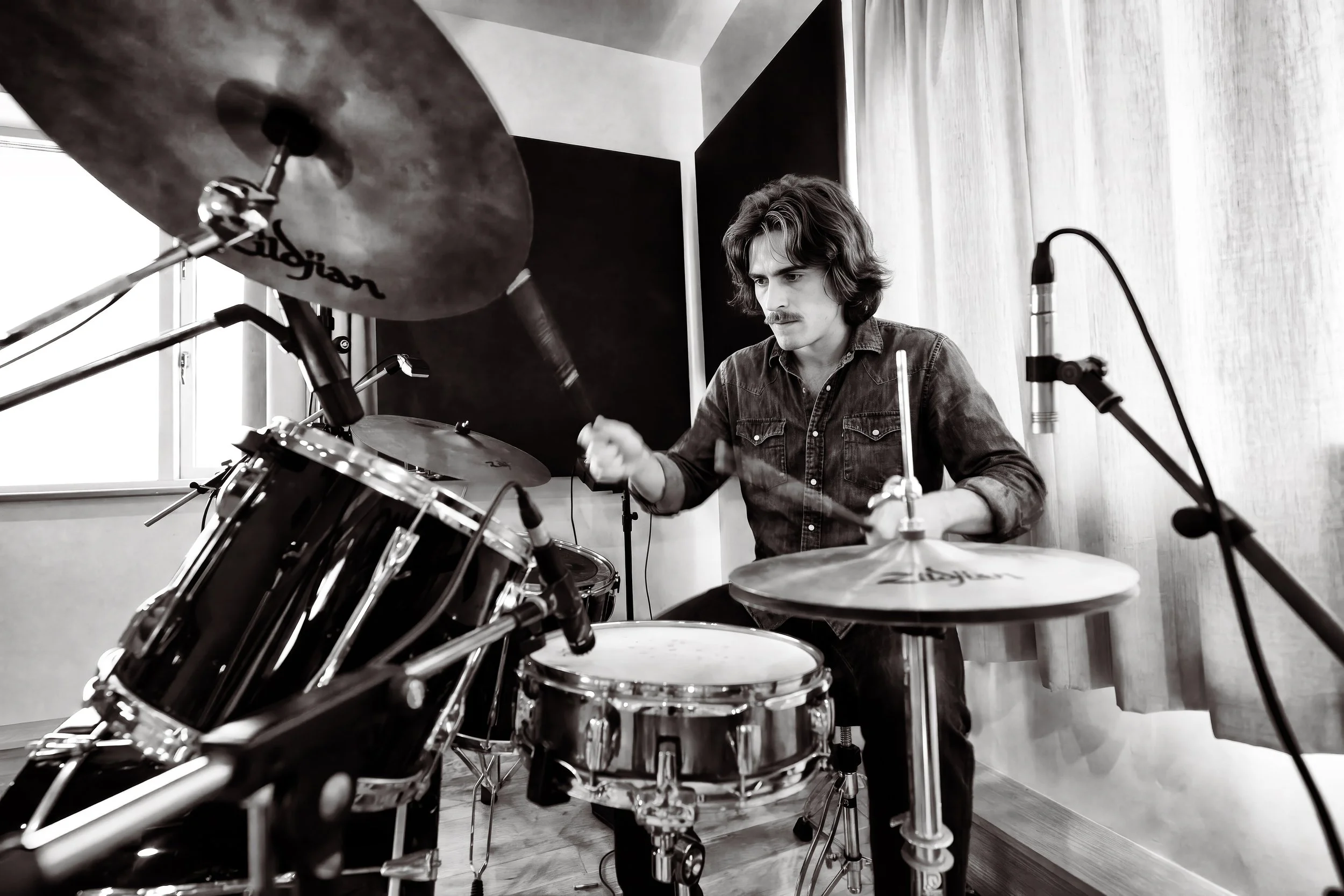 BAND-6BW.jpg