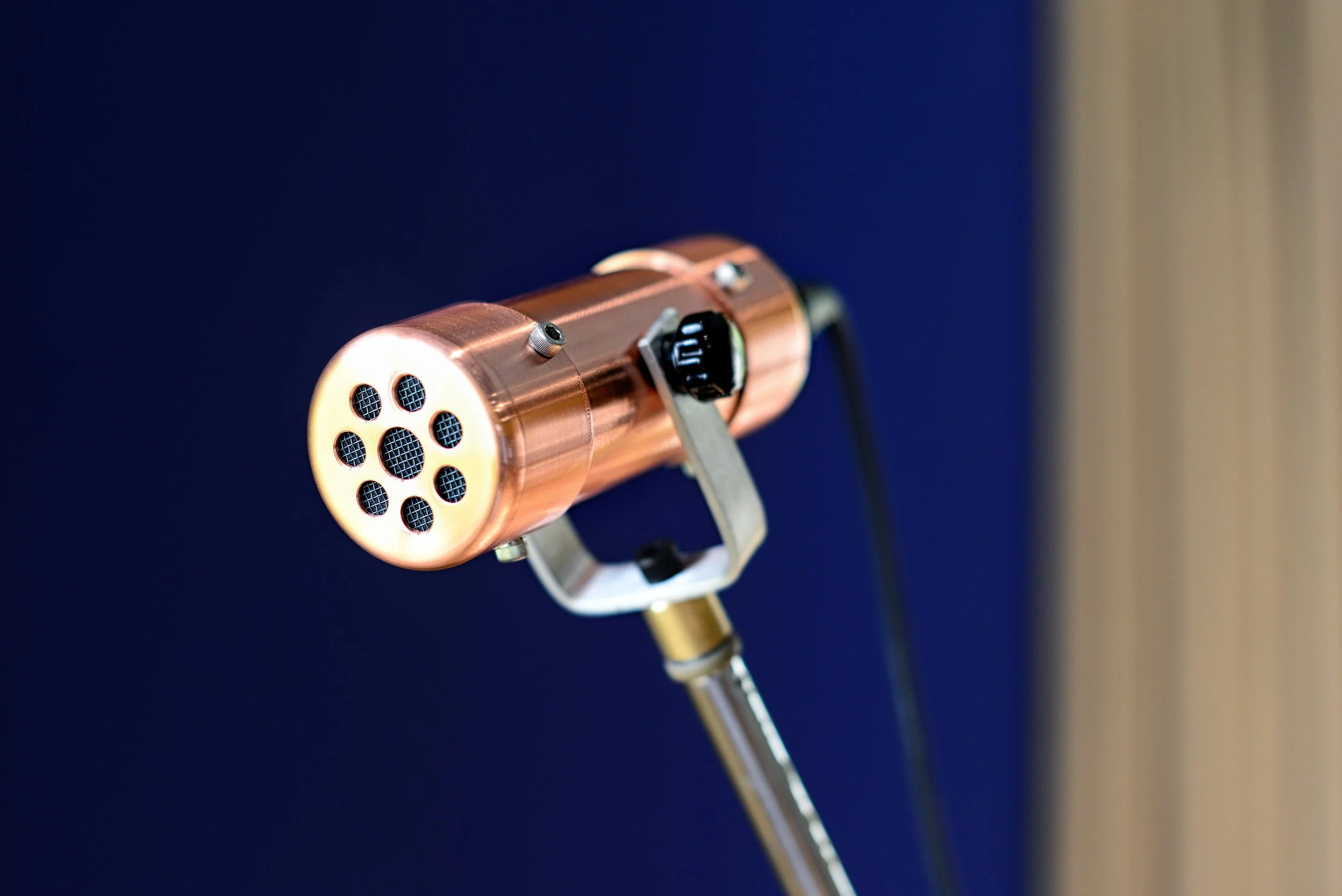 Mic_18.jpg