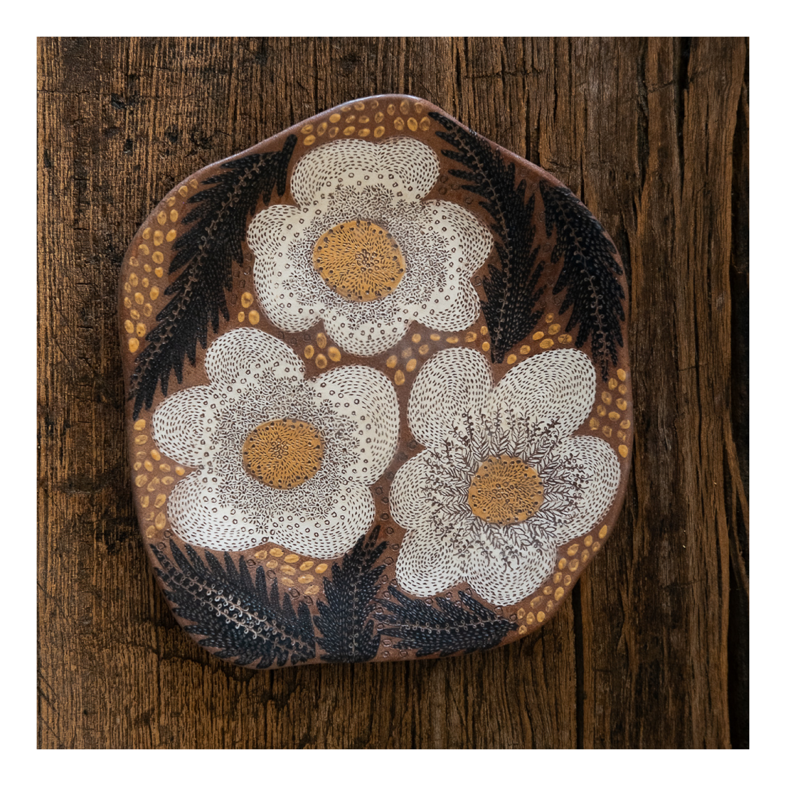 White Flower and Frond Plate